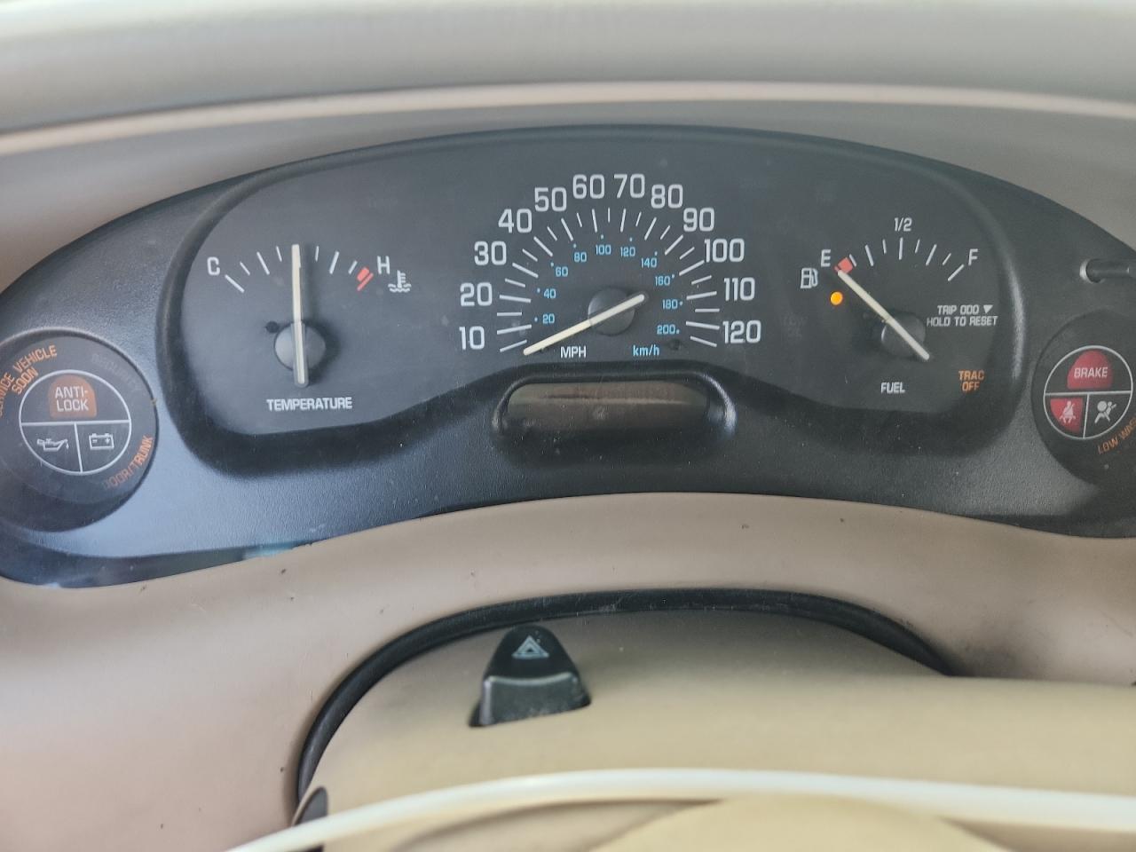 2003 Buick Century Custom Burgundy vin: 2G4WS55J931187942