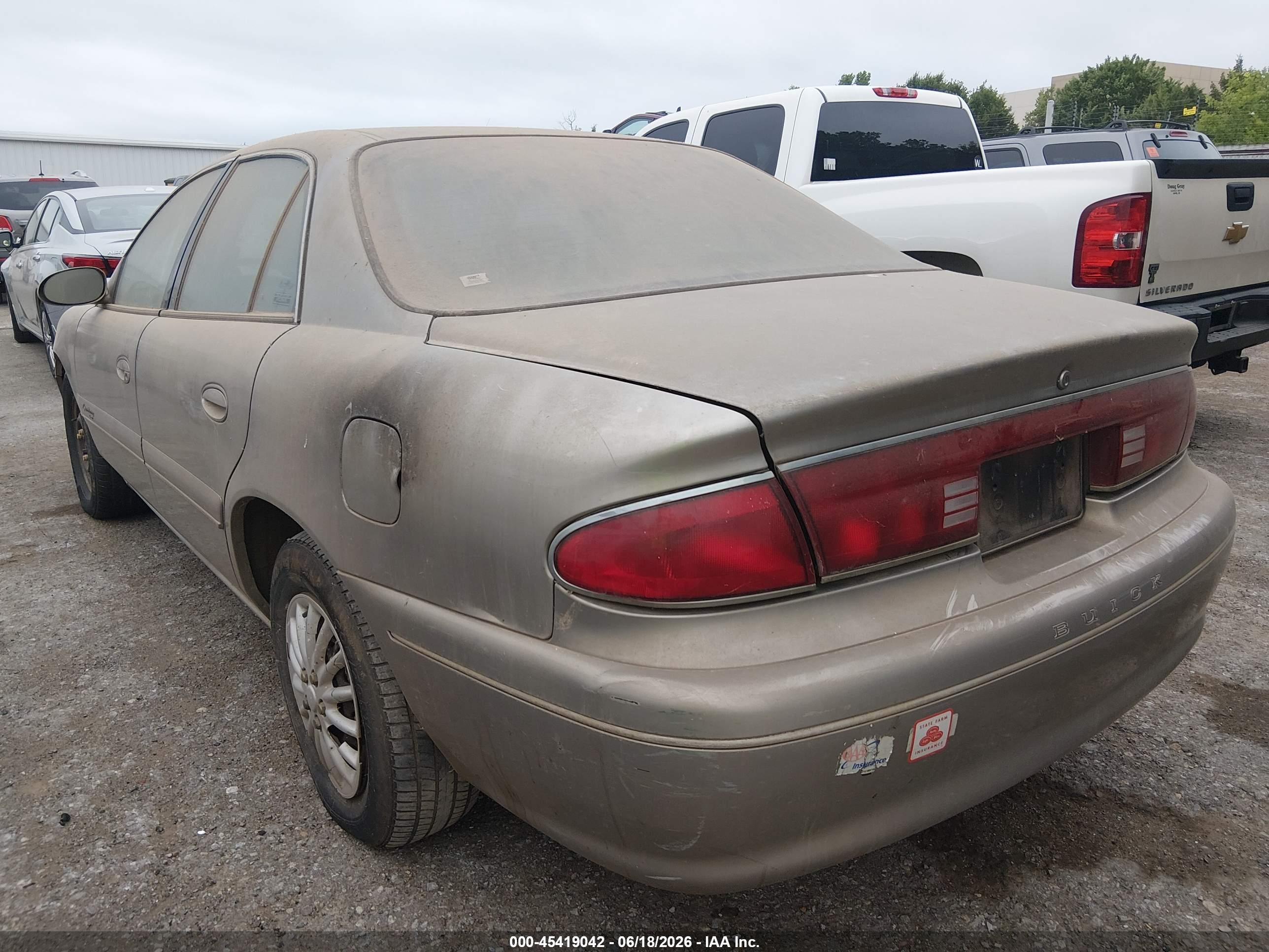 1999 Buick Century Limited Tan vin: 2G4WY52M1X1513705