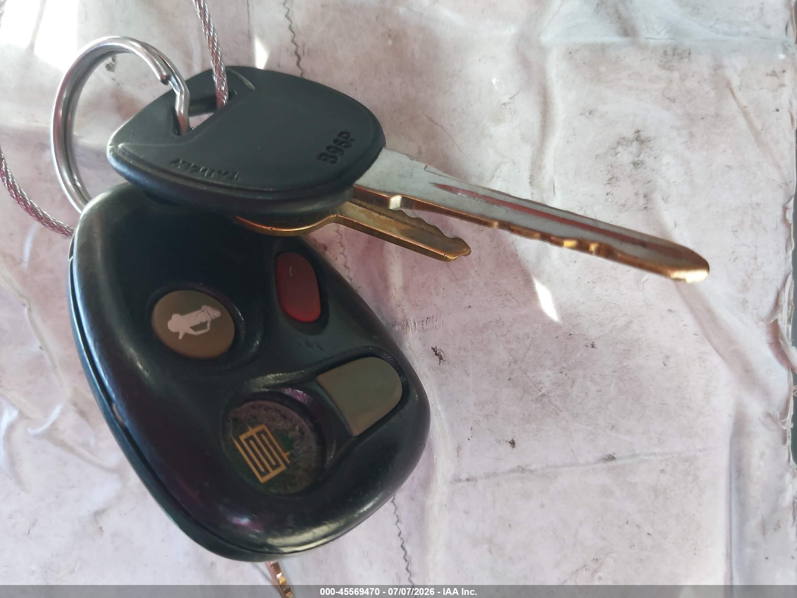 1999 Buick Century Limited Gold vin: 2G4WY52M3X1592388