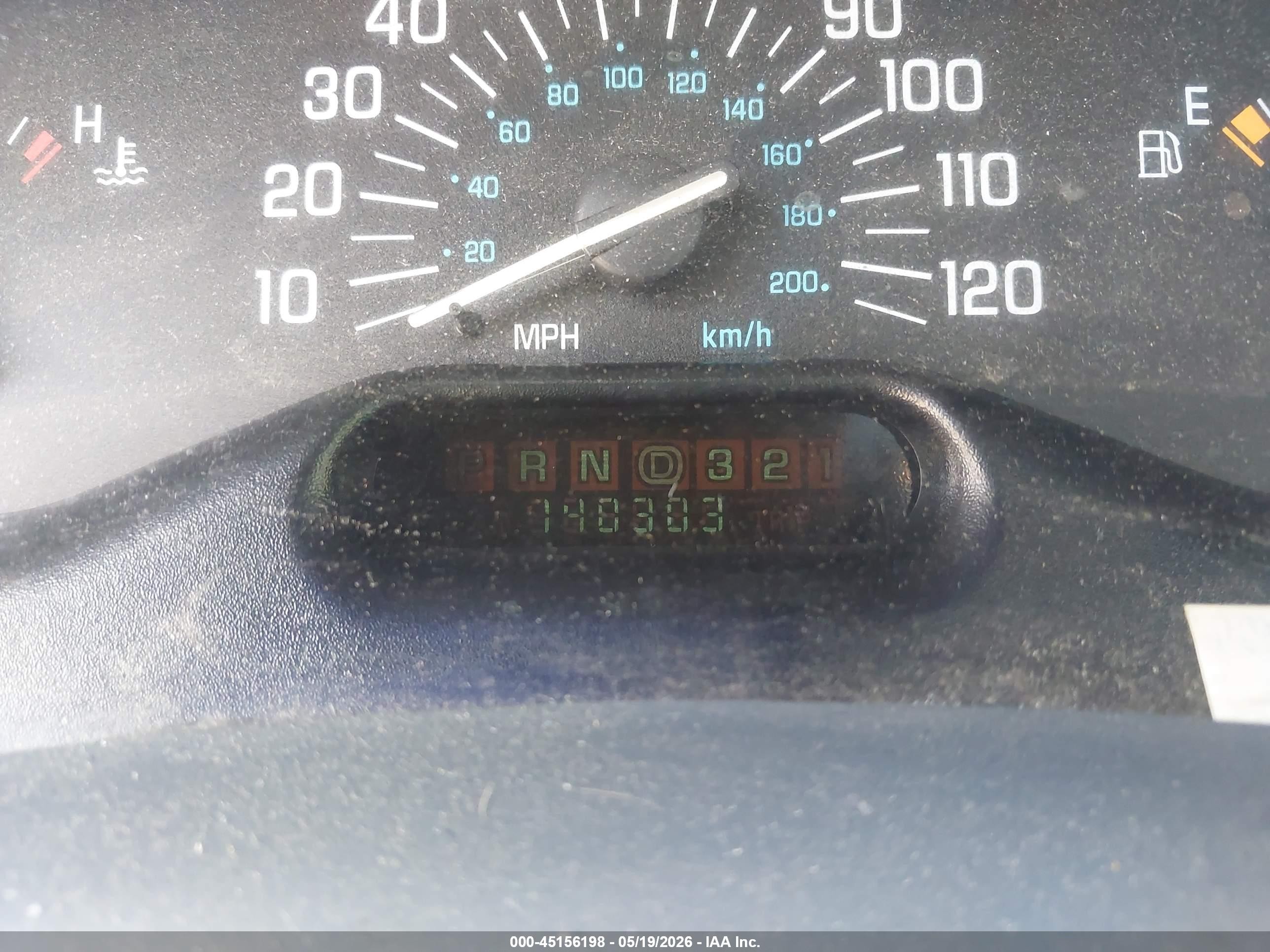 1997 Buick Century Limited Gold vin: 2G4WY52M5V1472346