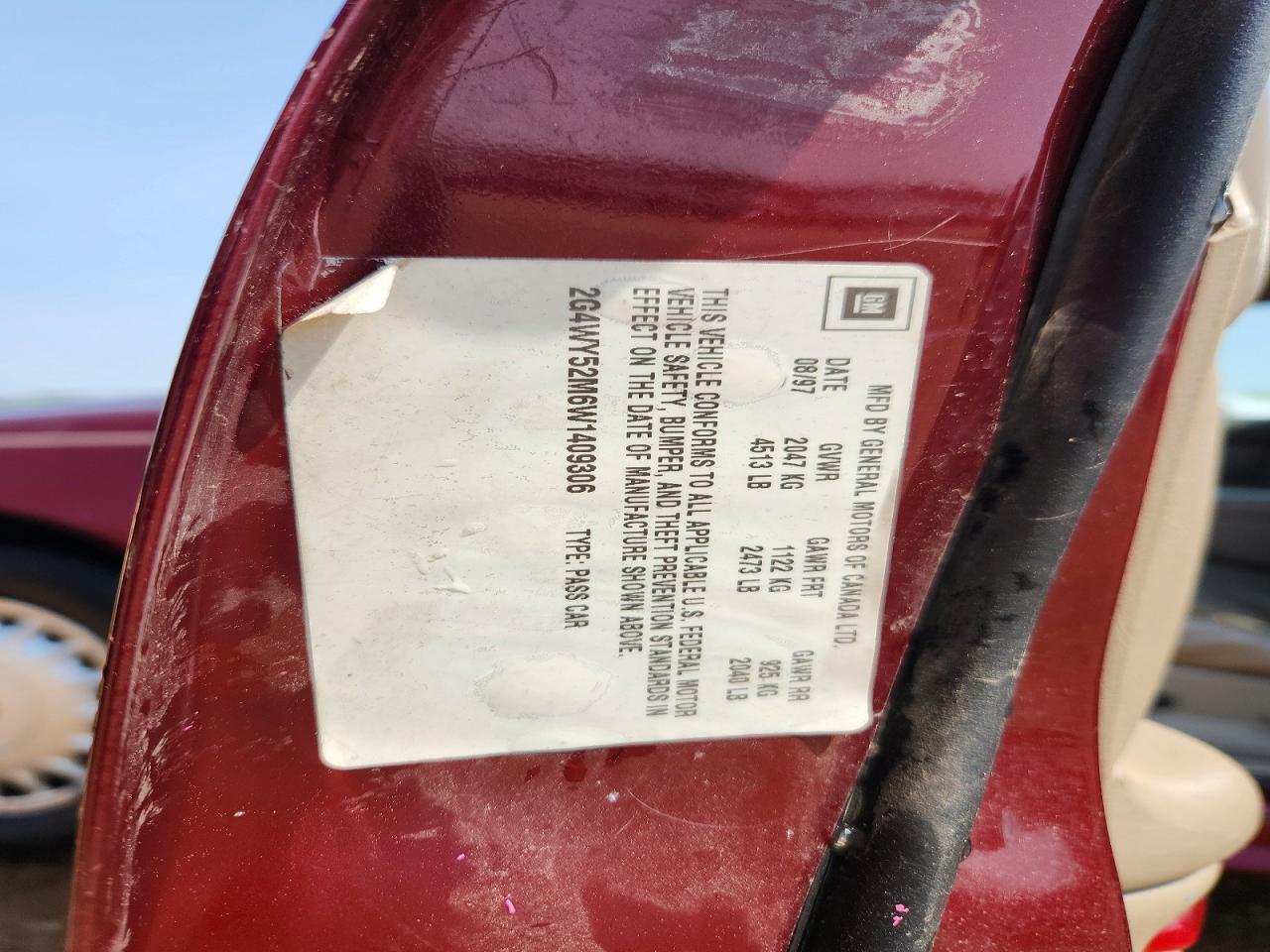 1998 Buick Century Limited Maroon vin: 2G4WY52M6W1409306