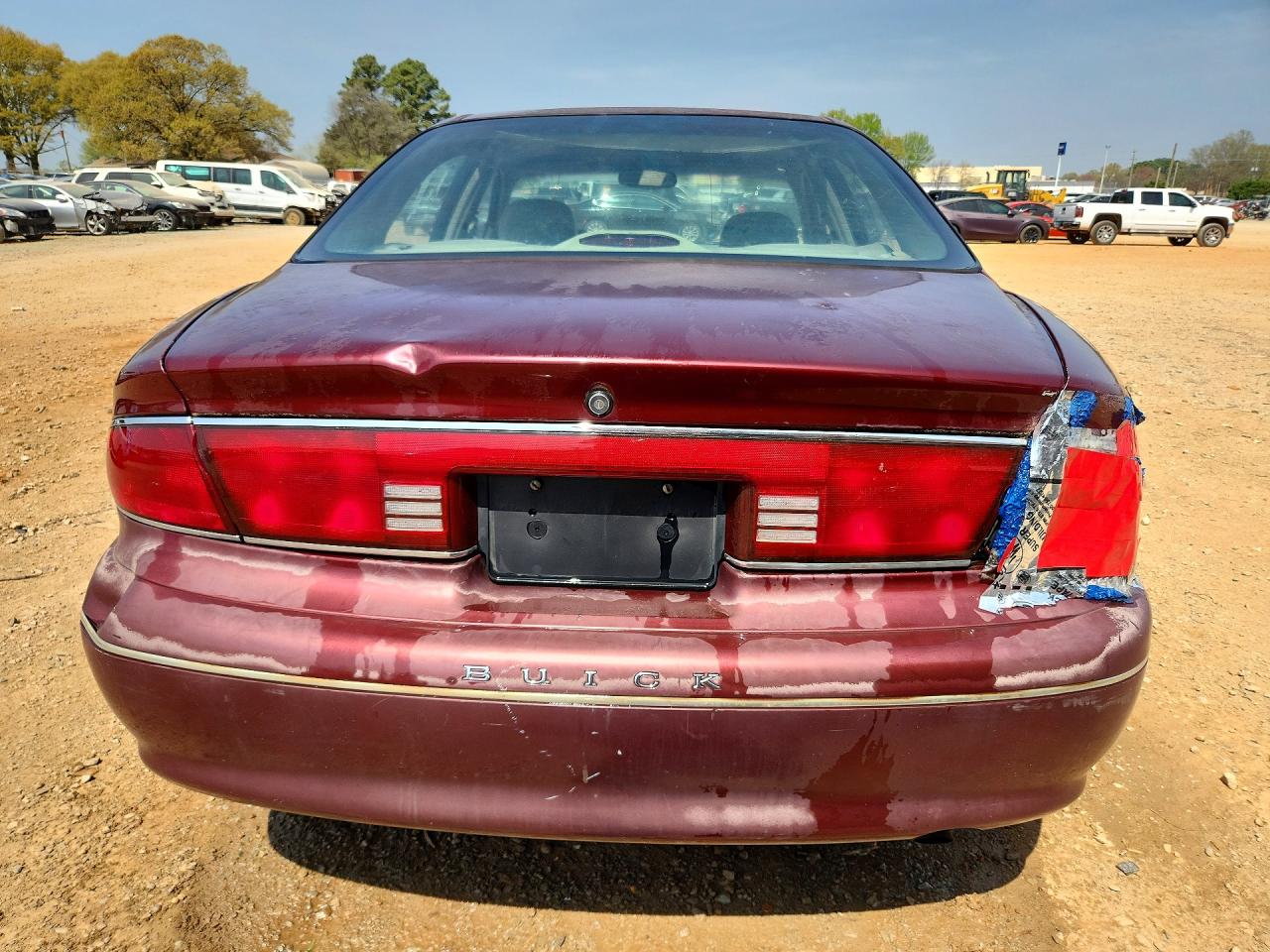 1998 Buick Century Limited Maroon vin: 2G4WY52M6W1409306
