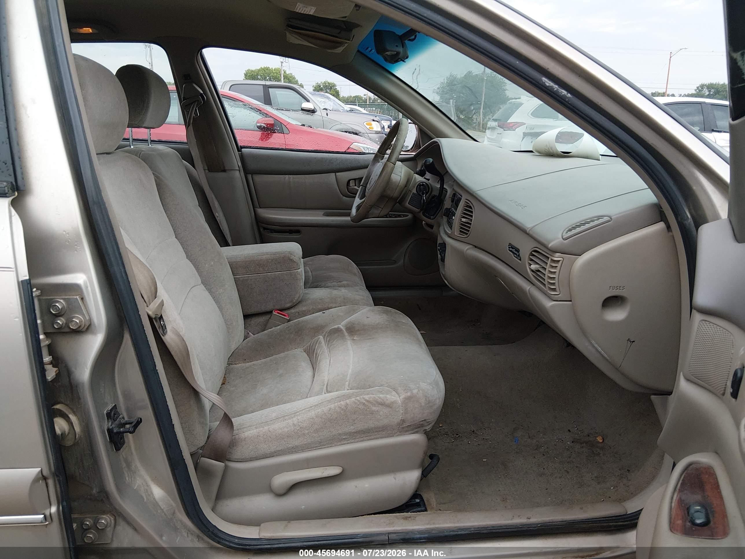 1999 Buick Century Limited Beige vin: 2G4WY52M7X1413673