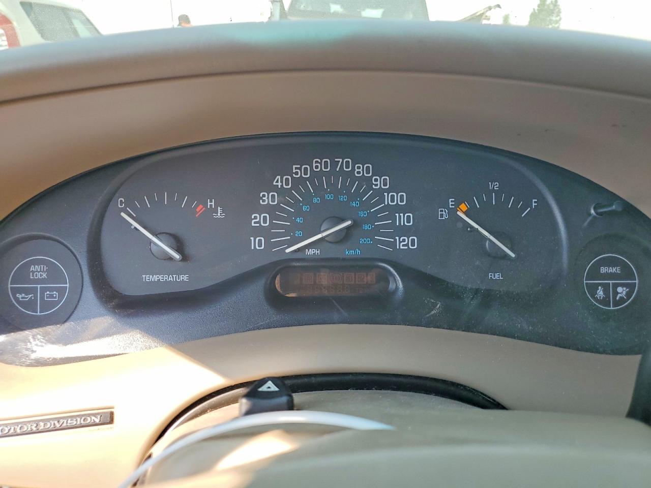 1999 Buick Century Limited Tan vin: 2G4WY52M7X1456216