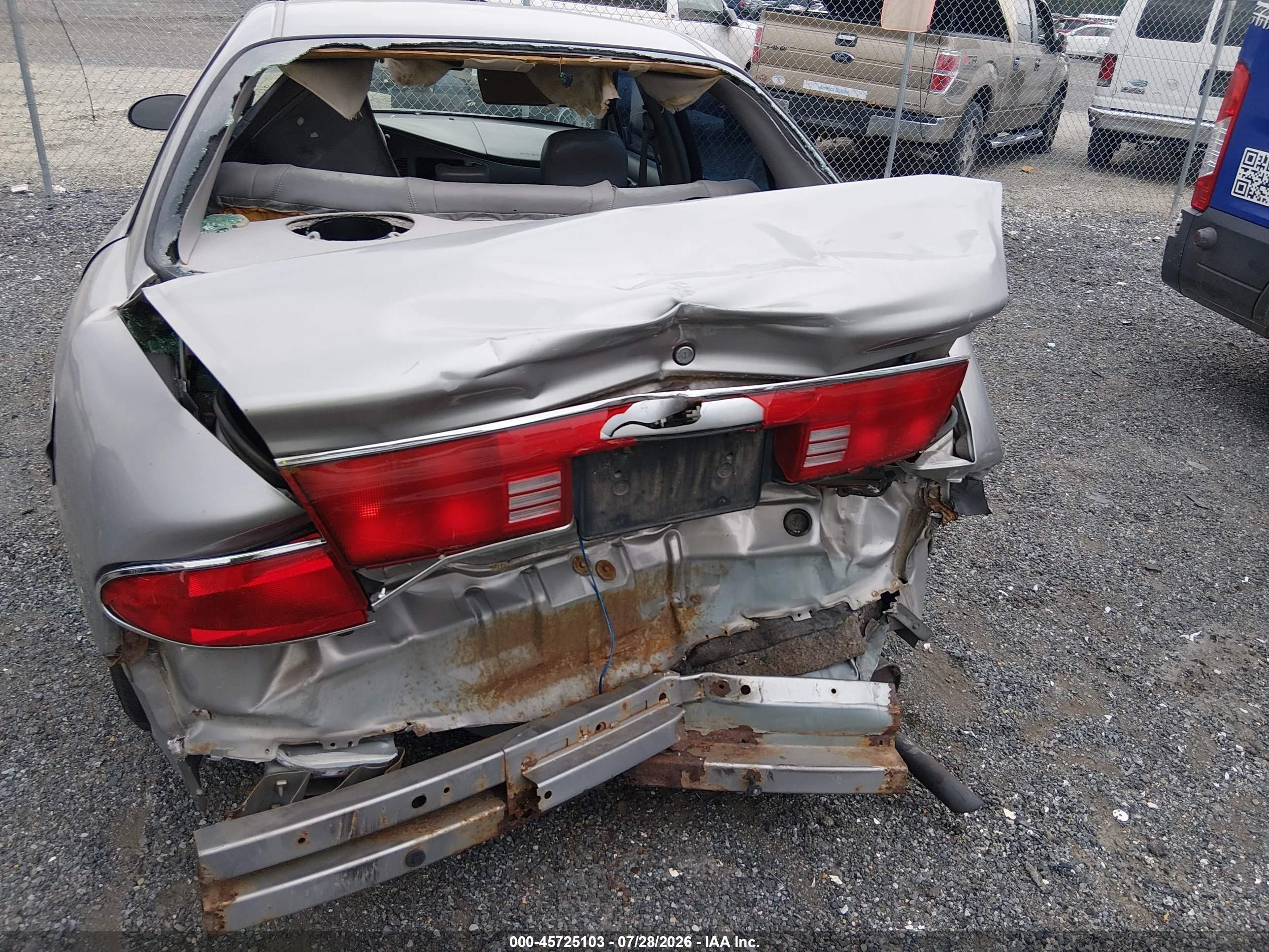 1999 Buick Century Limited Silver vin: 2G4WY52M7X1541072