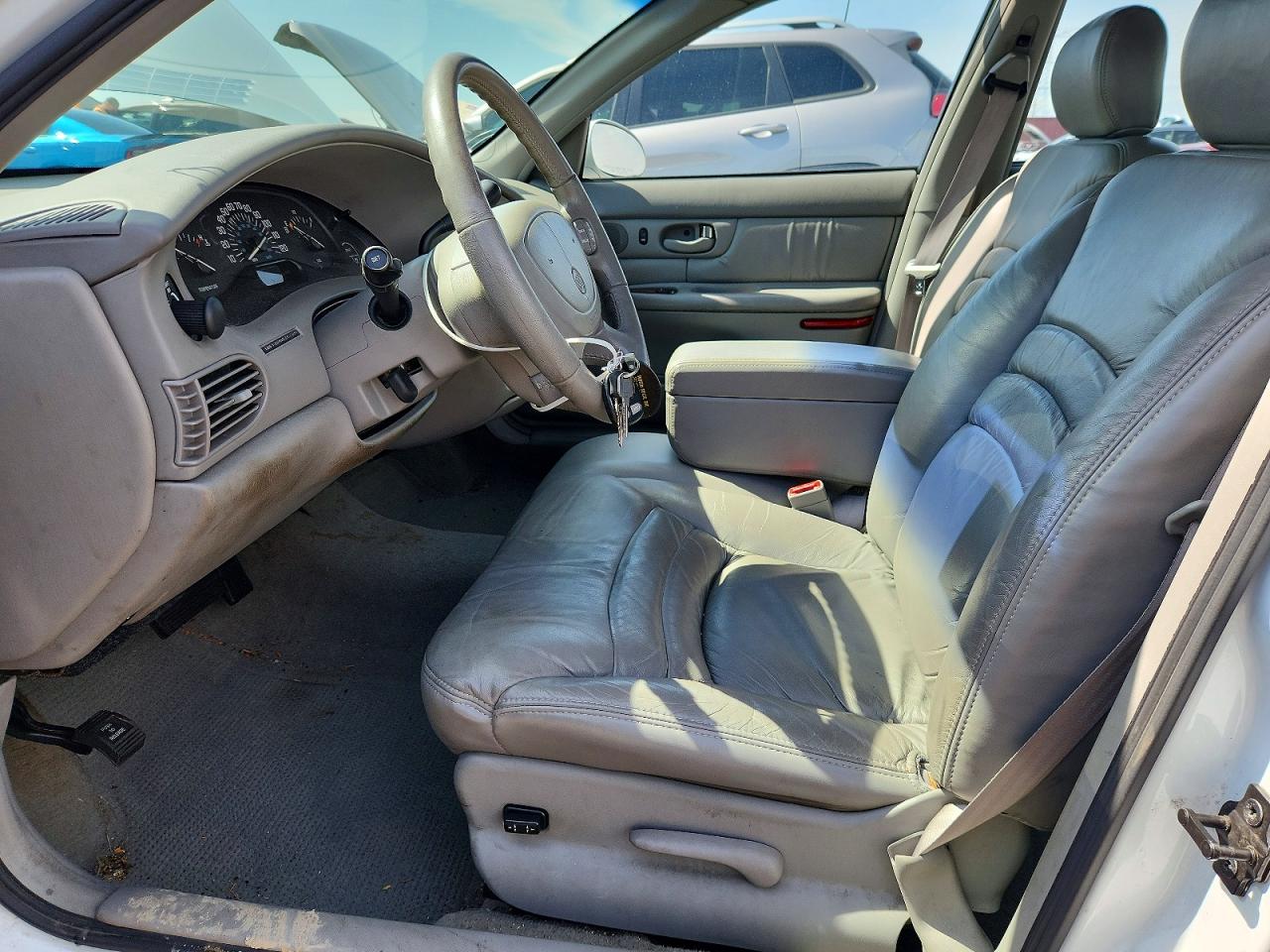 1999 Buick Century Limited White vin: 2G4WY52M9X1449929