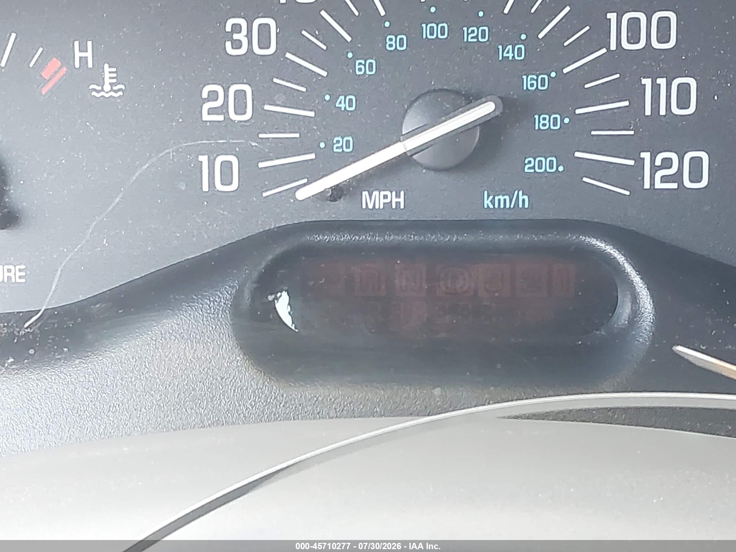 2002 Buick Century Limited Silver vin: 2G4WY55J321128639