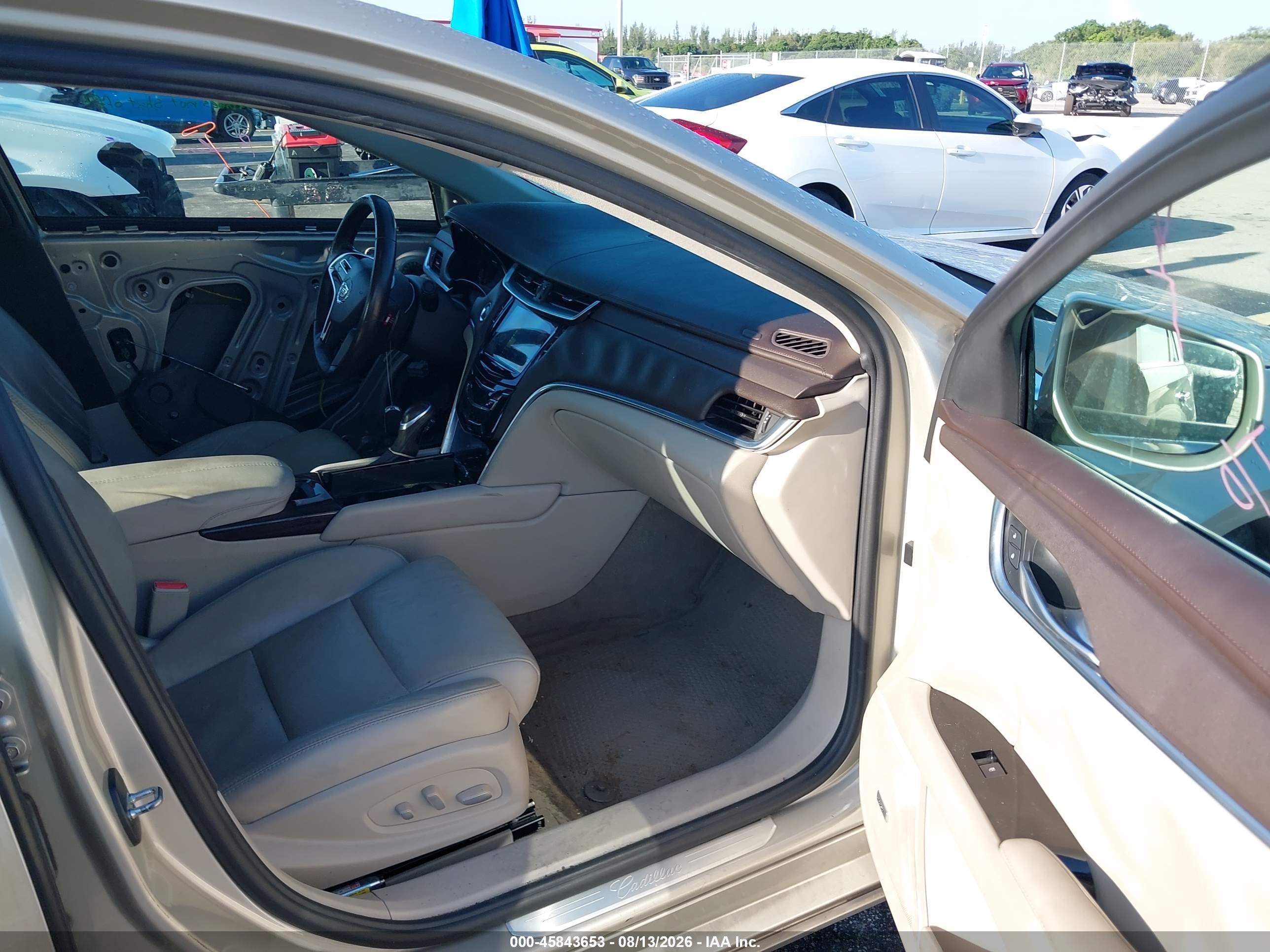 2014 Cadillac Xts Standard Золотой vin: 2G61L5S30E9256994