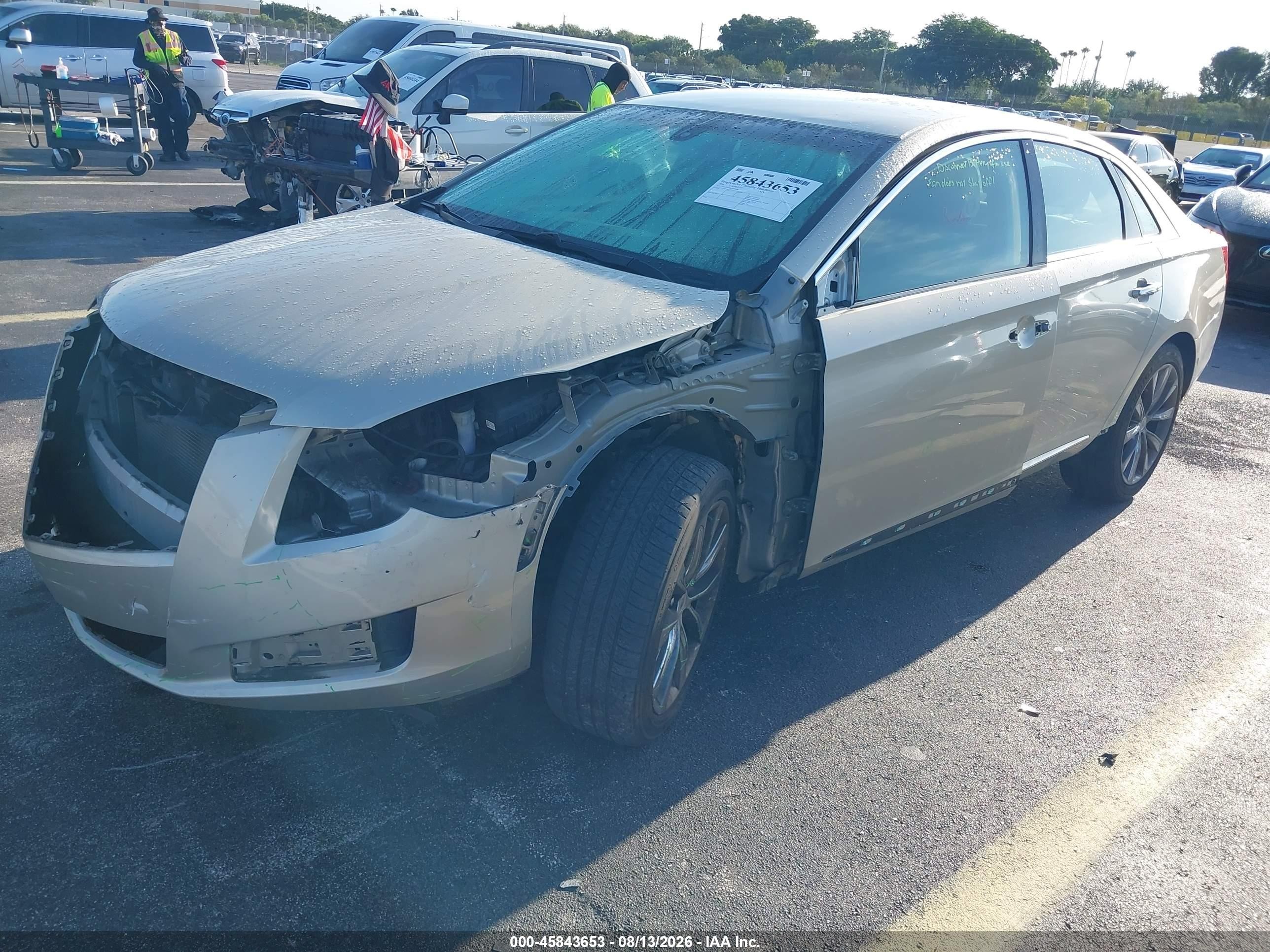 2014 Cadillac Xts Standard Золотой vin: 2G61L5S30E9256994