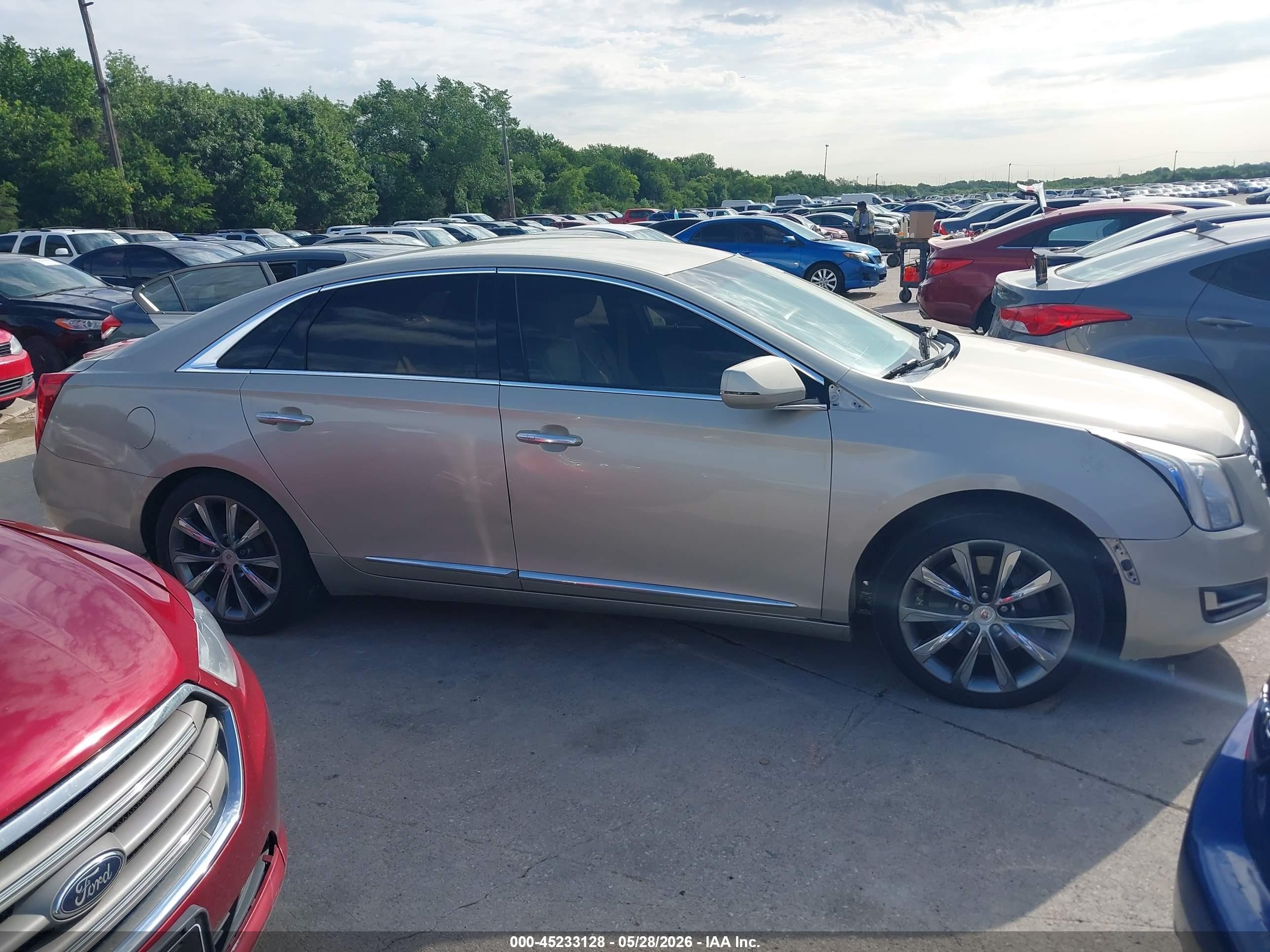 2014 Cadillac Xts Standard Beige vin: 2G61L5S30E9296346