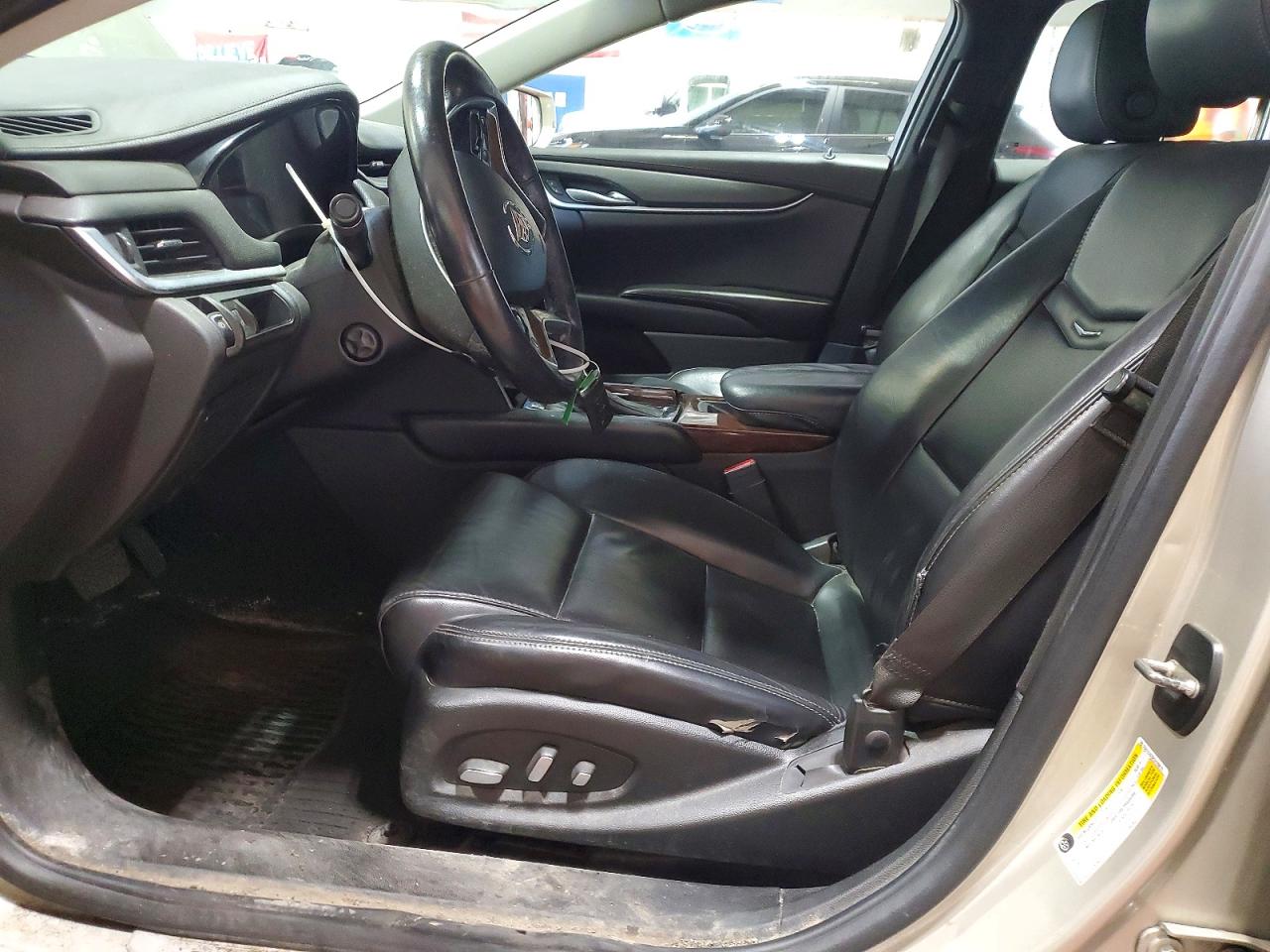 2014 Cadillac Xts Beige vin: 2G61L5S32E9129079