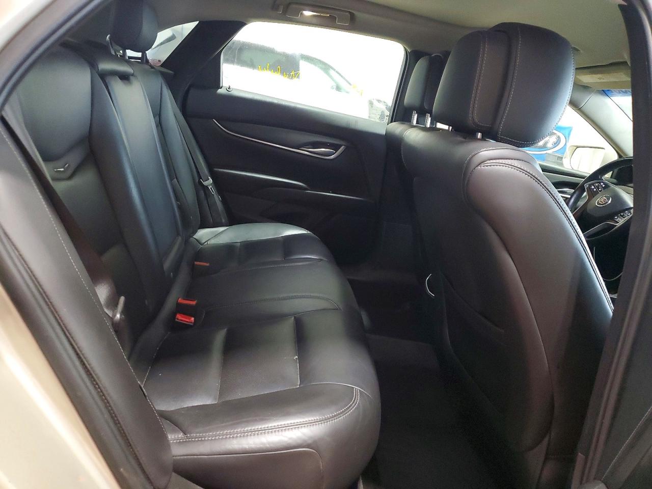 2014 Cadillac Xts Beige vin: 2G61L5S32E9129079