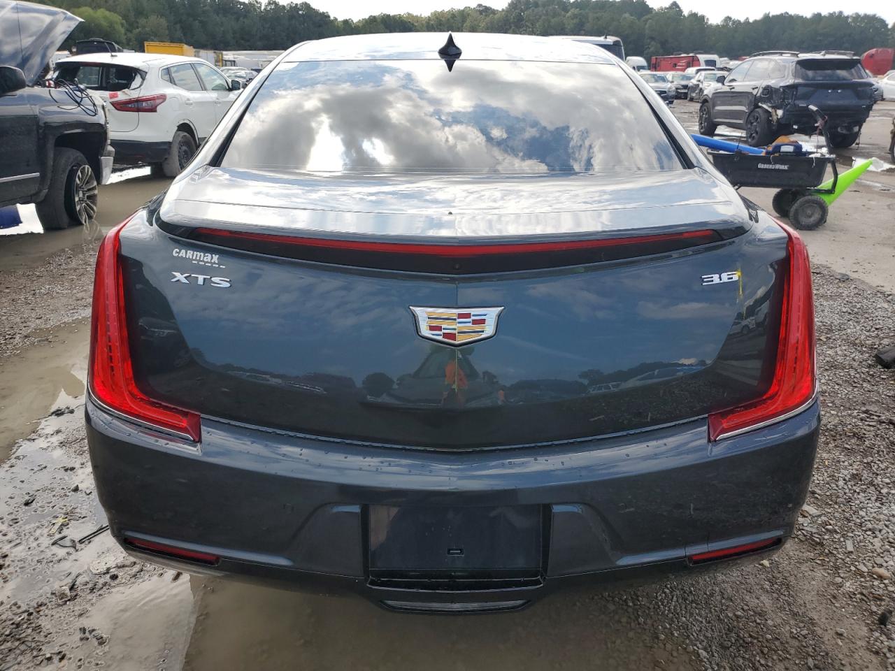 2018 Cadillac Xts Charcoal vin: 2G61L5S32J9176445