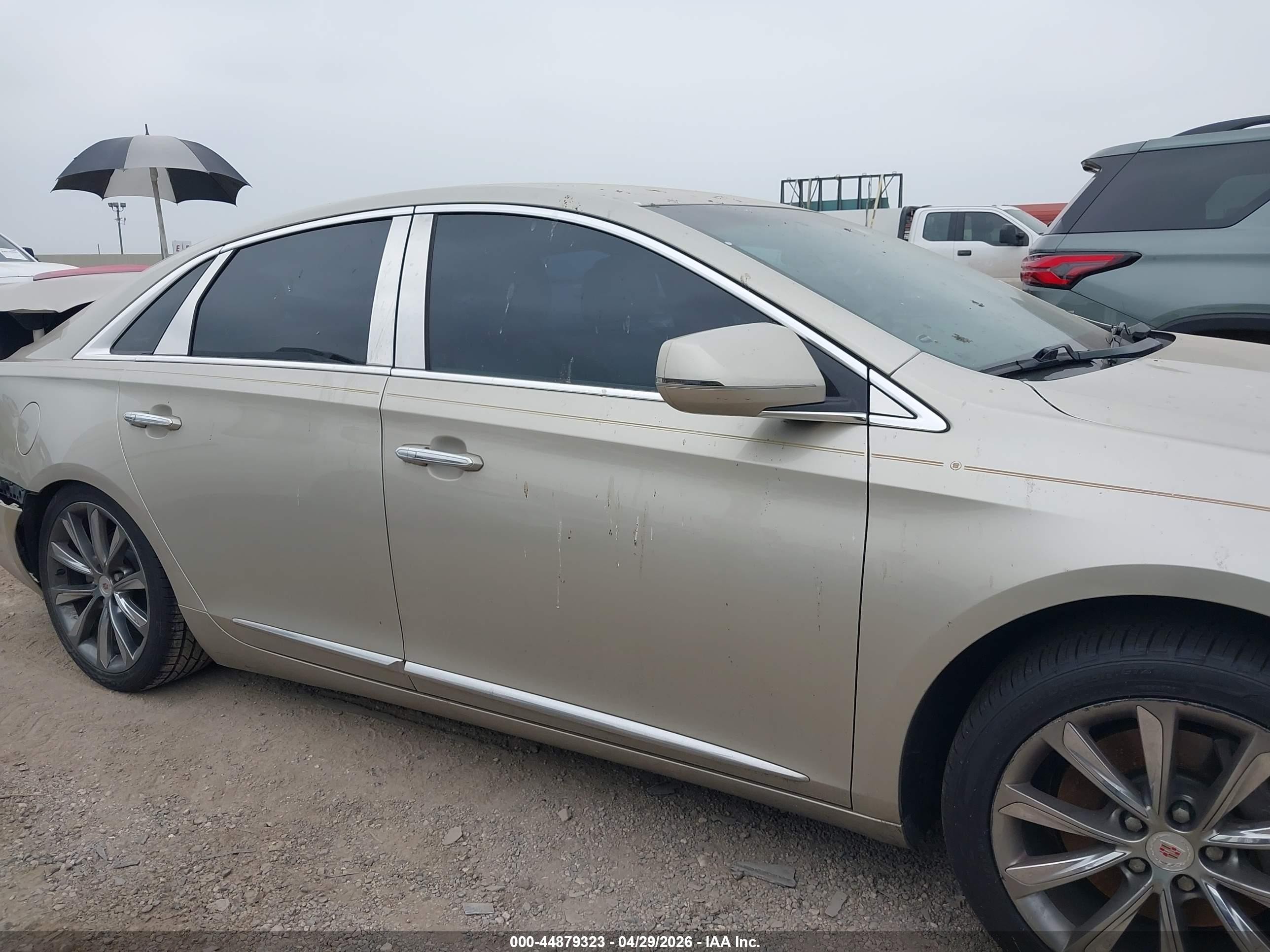 2014 Cadillac Xts Standard Silver vin: 2G61L5S33E9206395
