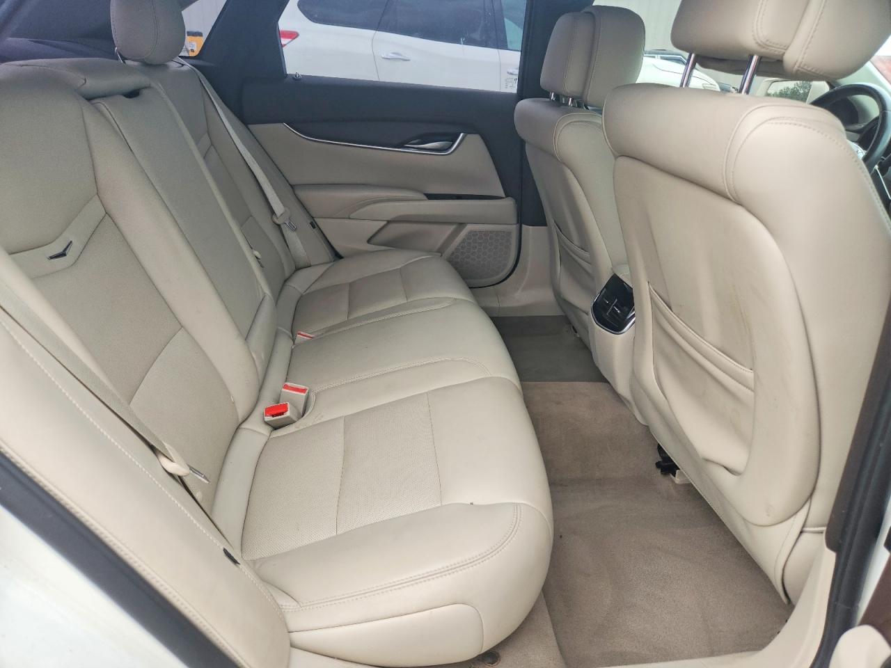 2014 Cadillac Xts Кремовый vin: 2G61L5S39E9237781