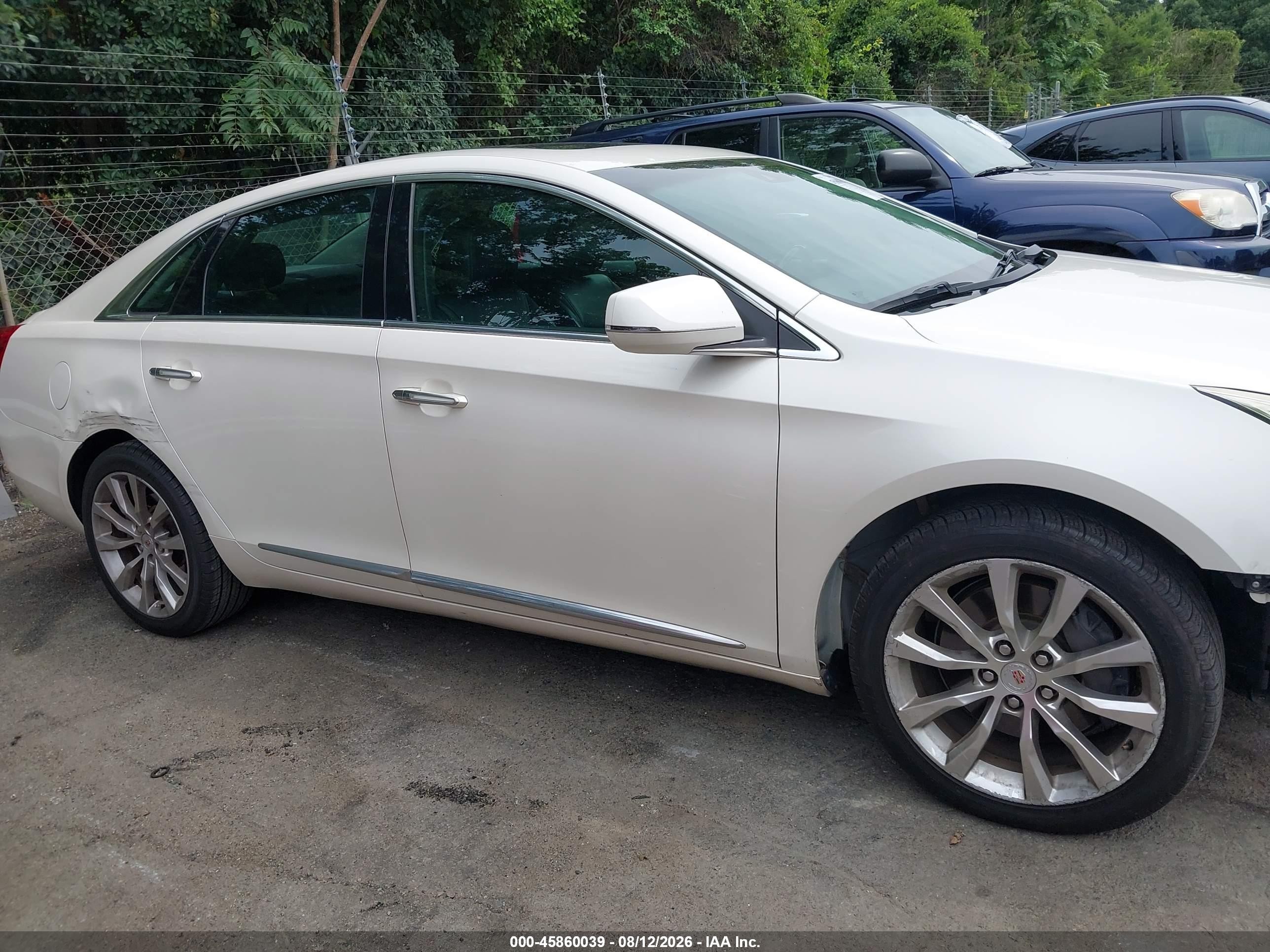 2015 Cadillac Xts Luxury White vin: 2G61M5S30F9171653