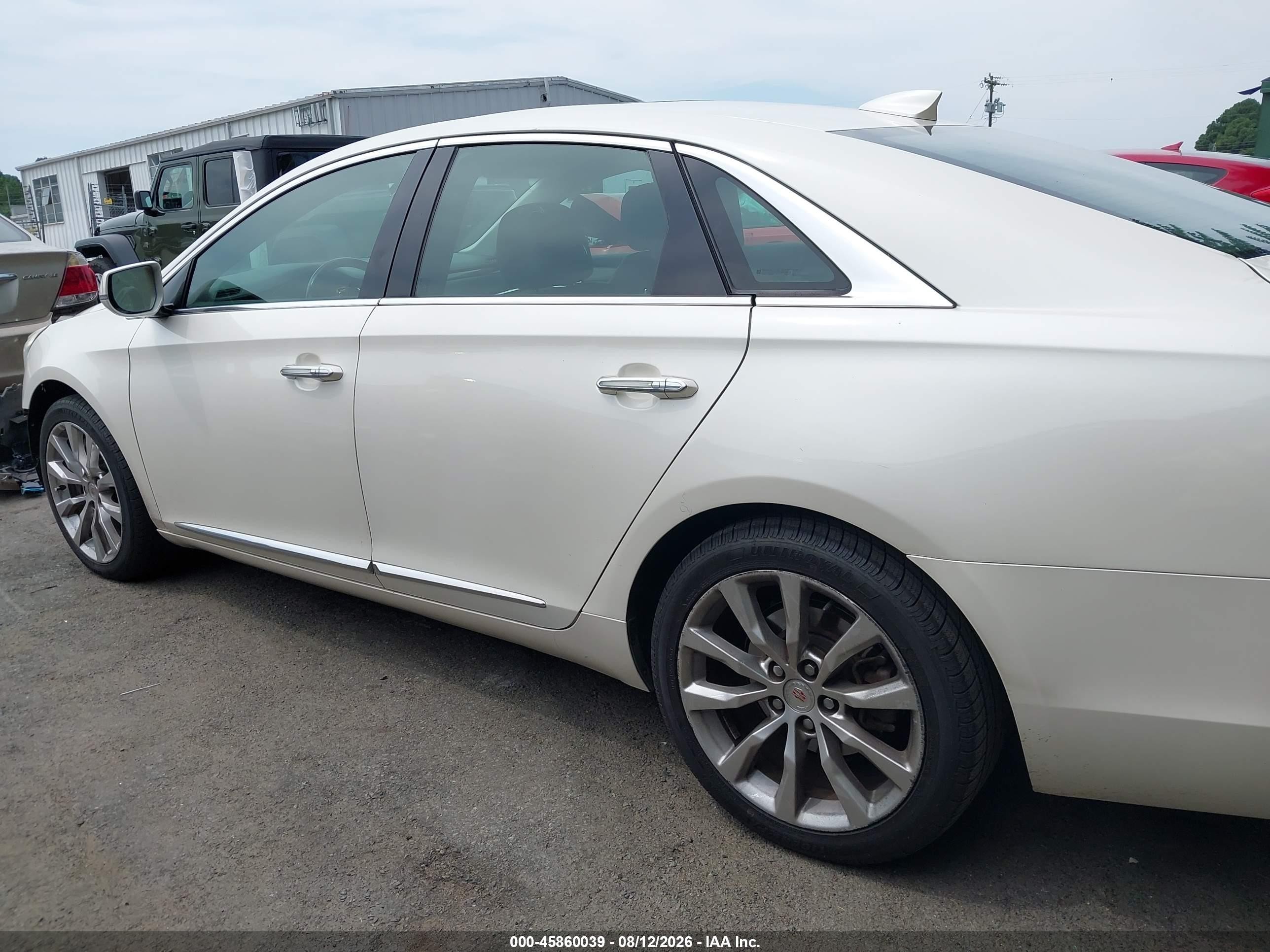 2015 Cadillac Xts Luxury White vin: 2G61M5S30F9171653