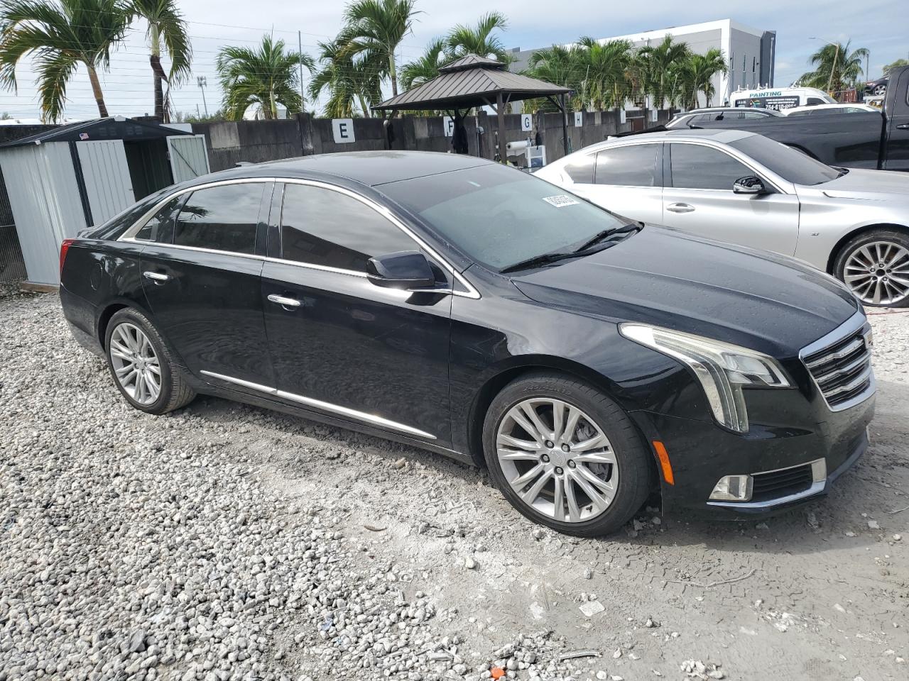 2018 Cadillac Xts Luxury Black vin: 2G61M5S30J9156465