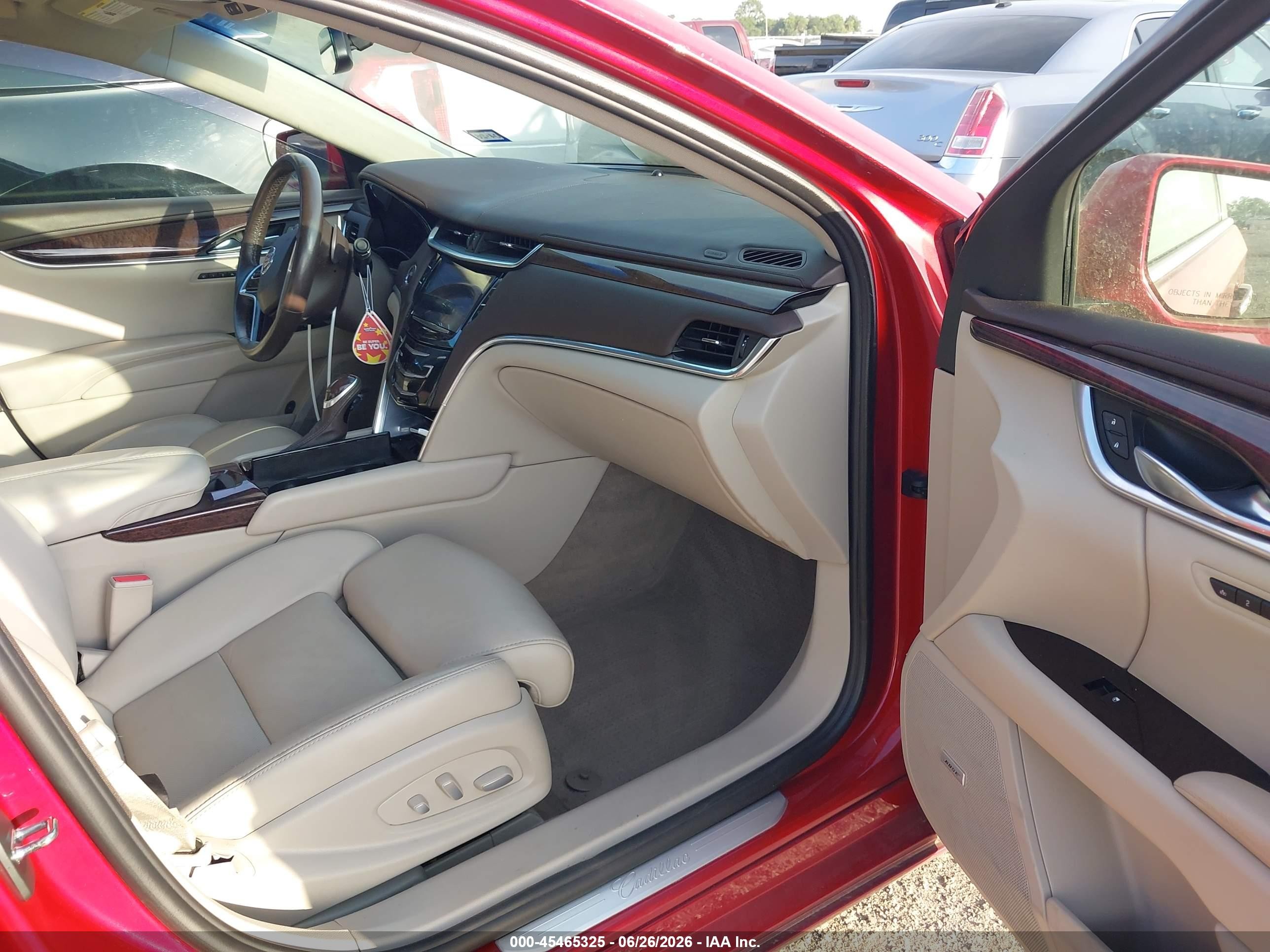 2014 Cadillac Xts Luxury Red vin: 2G61M5S31E9210197