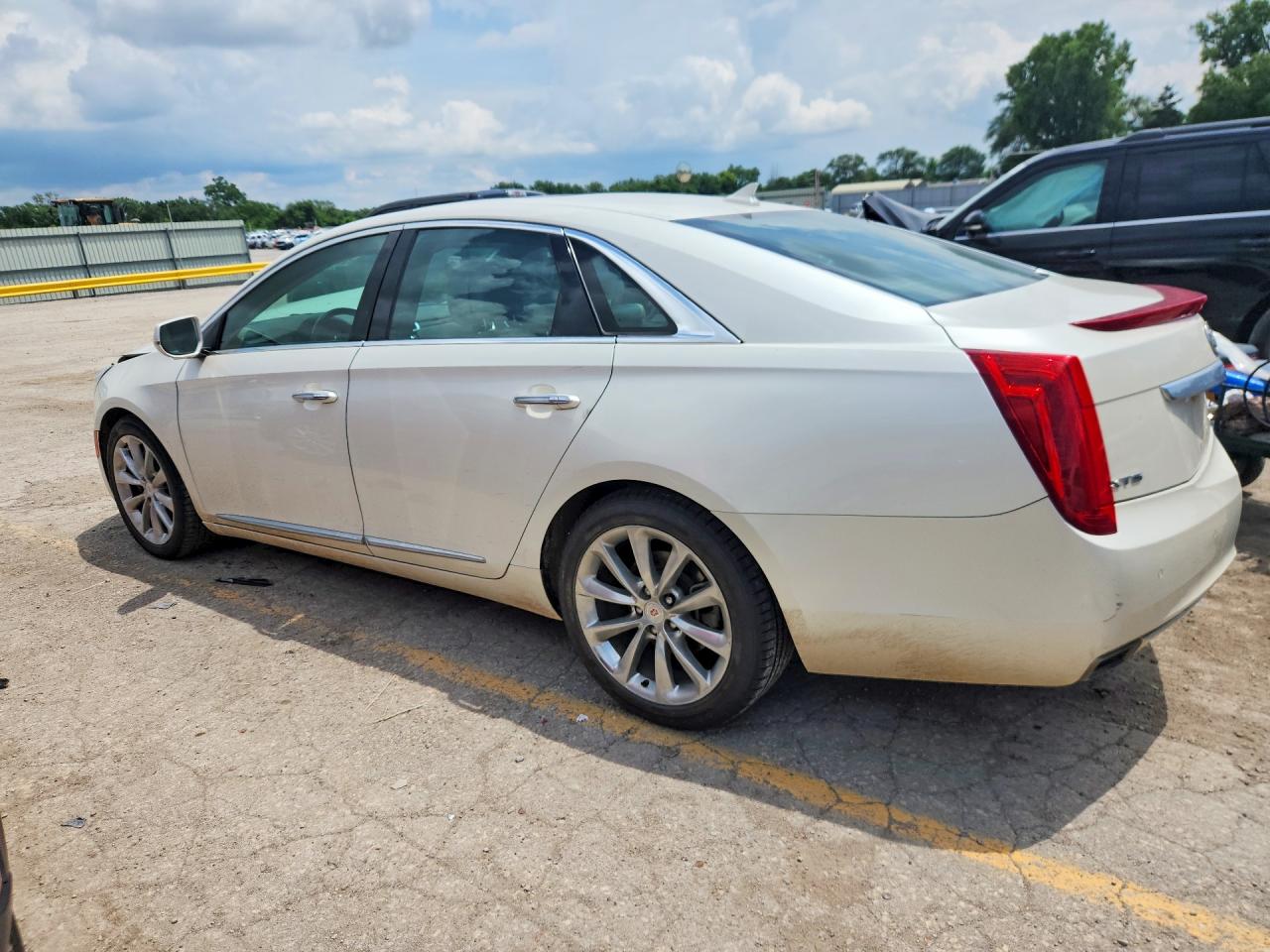 2014 Cadillac Xts Luxury Collection White vin: 2G61M5S31E9304516