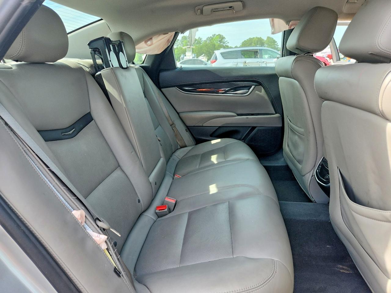 2015 Cadillac Xts Luxury Collection Серебряный vin: 2G61M5S31F9113115