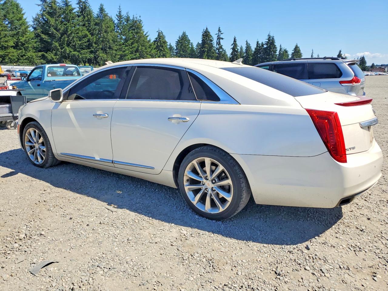 2014 Cadillac Xts Luxury Collection White vin: 2G61M5S32E9146493