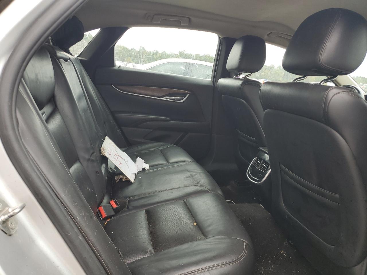 2018 Cadillac Xts Luxury Серебряный vin: 2G61M5S32J9159013