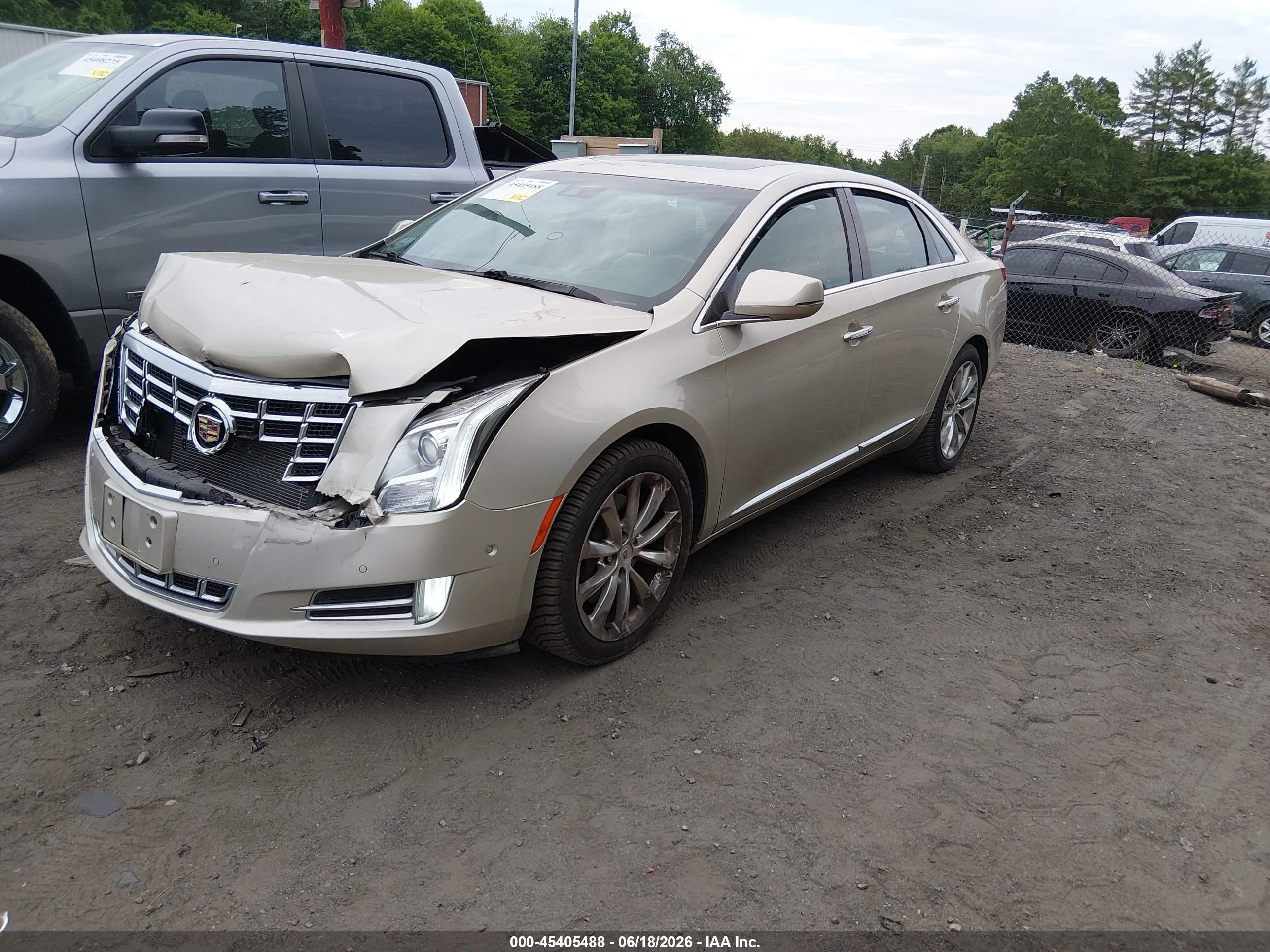 2014 Cadillac Xts Luxury Золотой vin: 2G61M5S33E9185464