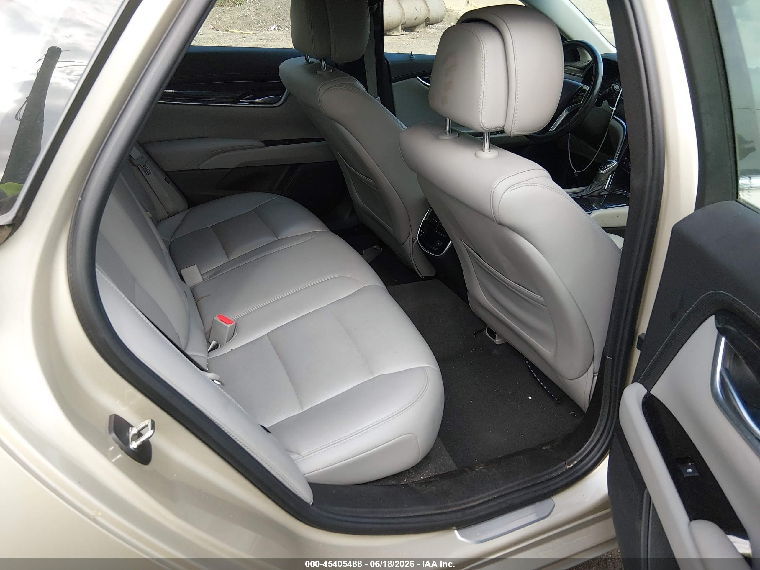 2014 Cadillac Xts Luxury Золотой vin: 2G61M5S33E9185464
