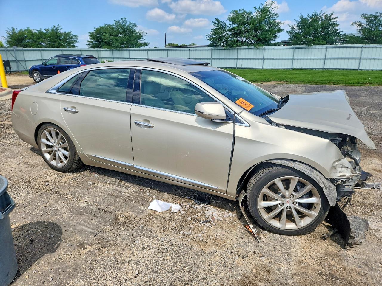 2014 Cadillac Xts Luxury Collection Бежевый vin: 2G61M5S33E9212131