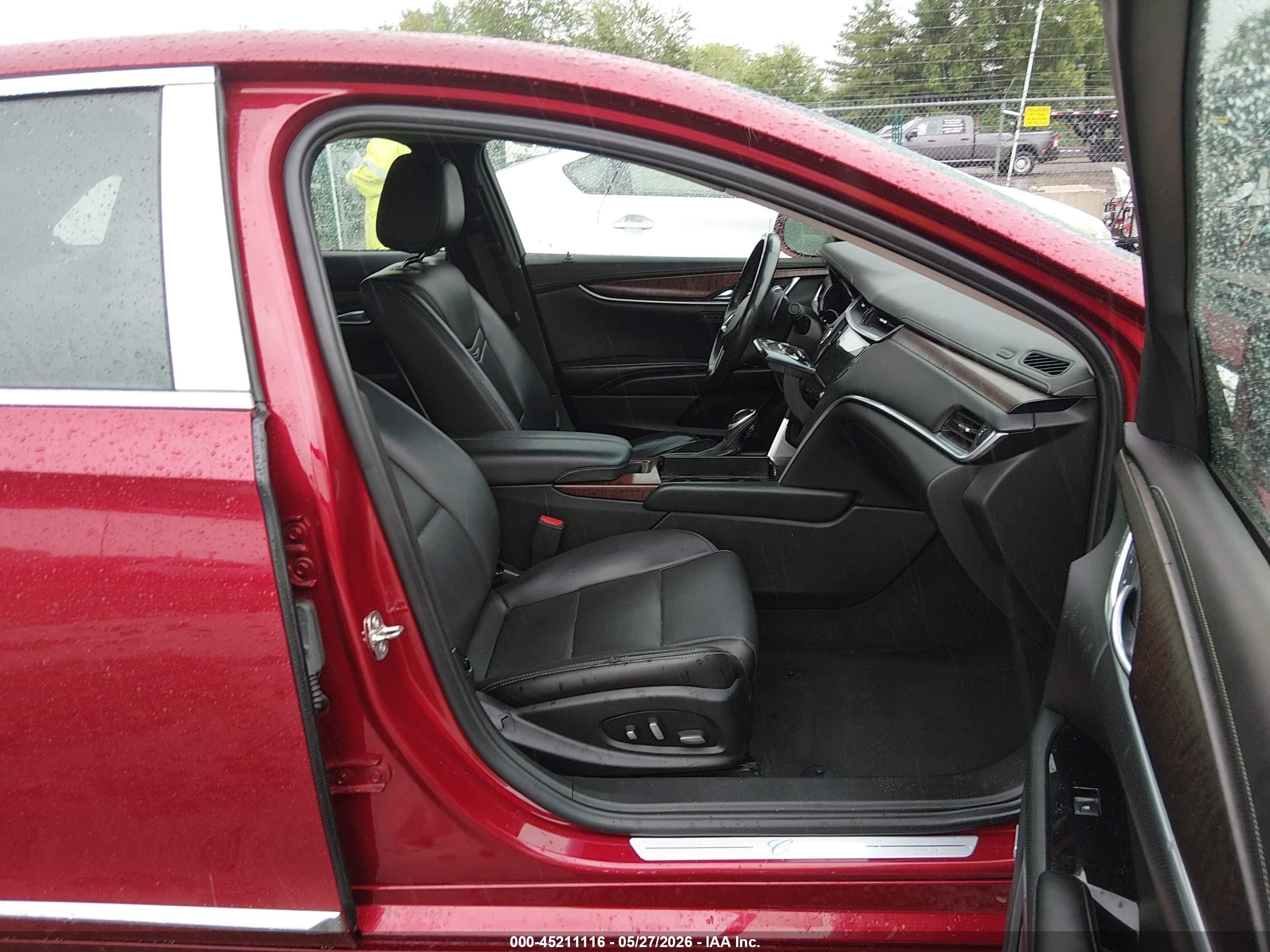 2019 Cadillac Xts Luxury Red vin: 2G61M5S33K9118326