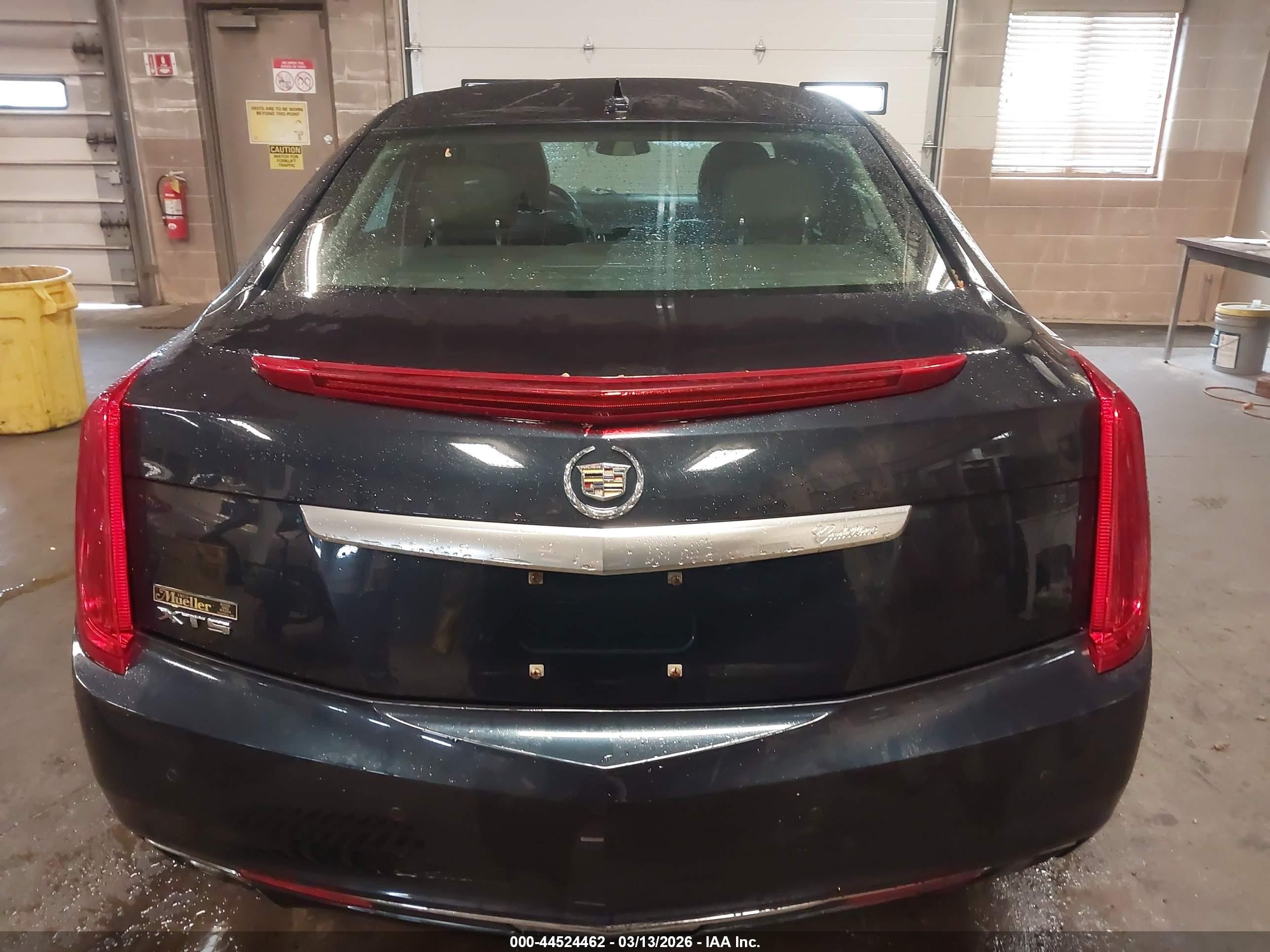 2014 Cadillac Xts Luxury Dark Blue vin: 2G61M5S34E9158404