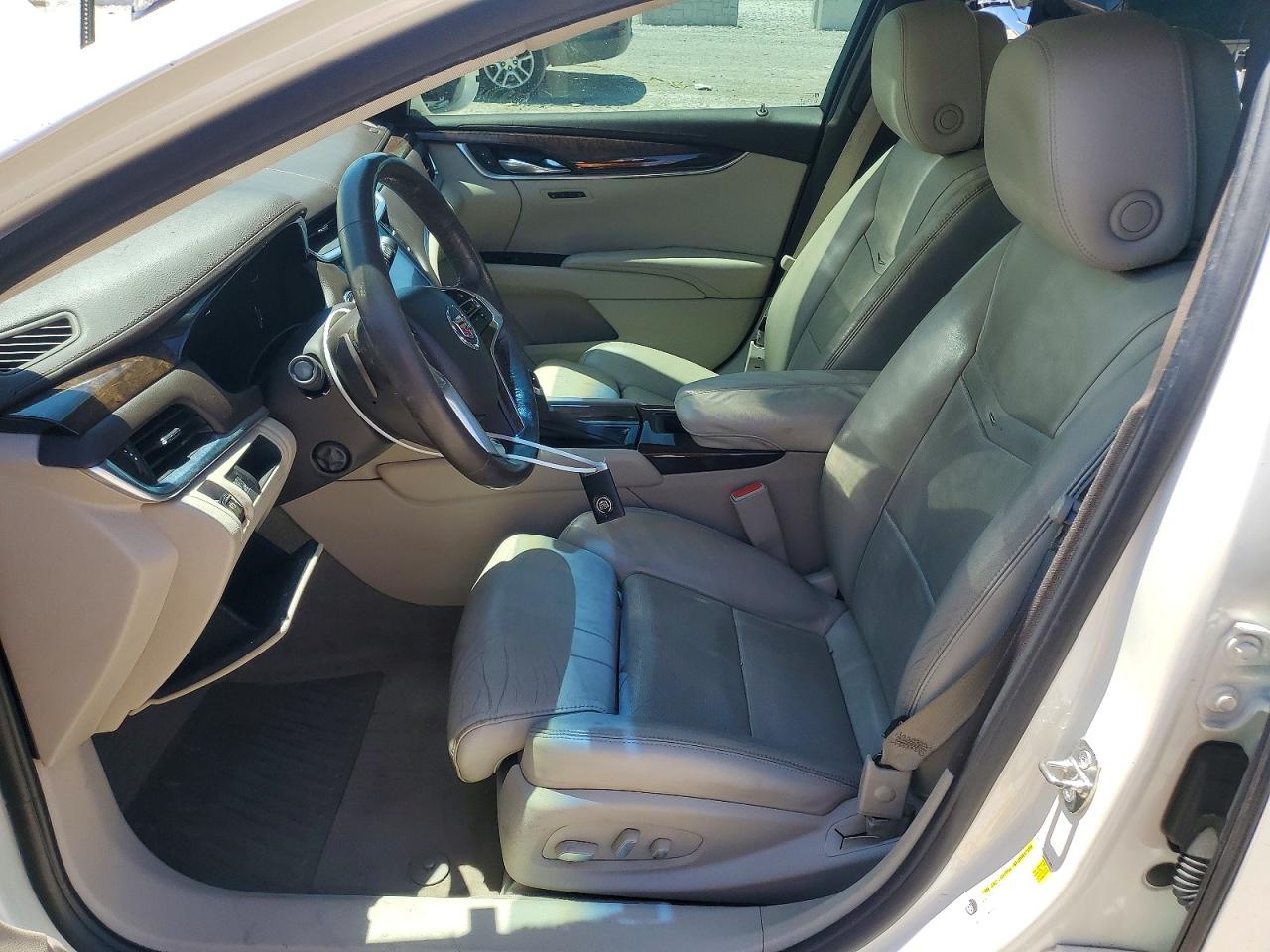 2014 Cadillac Xts Luxury Collection White vin: 2G61M5S34E9214857