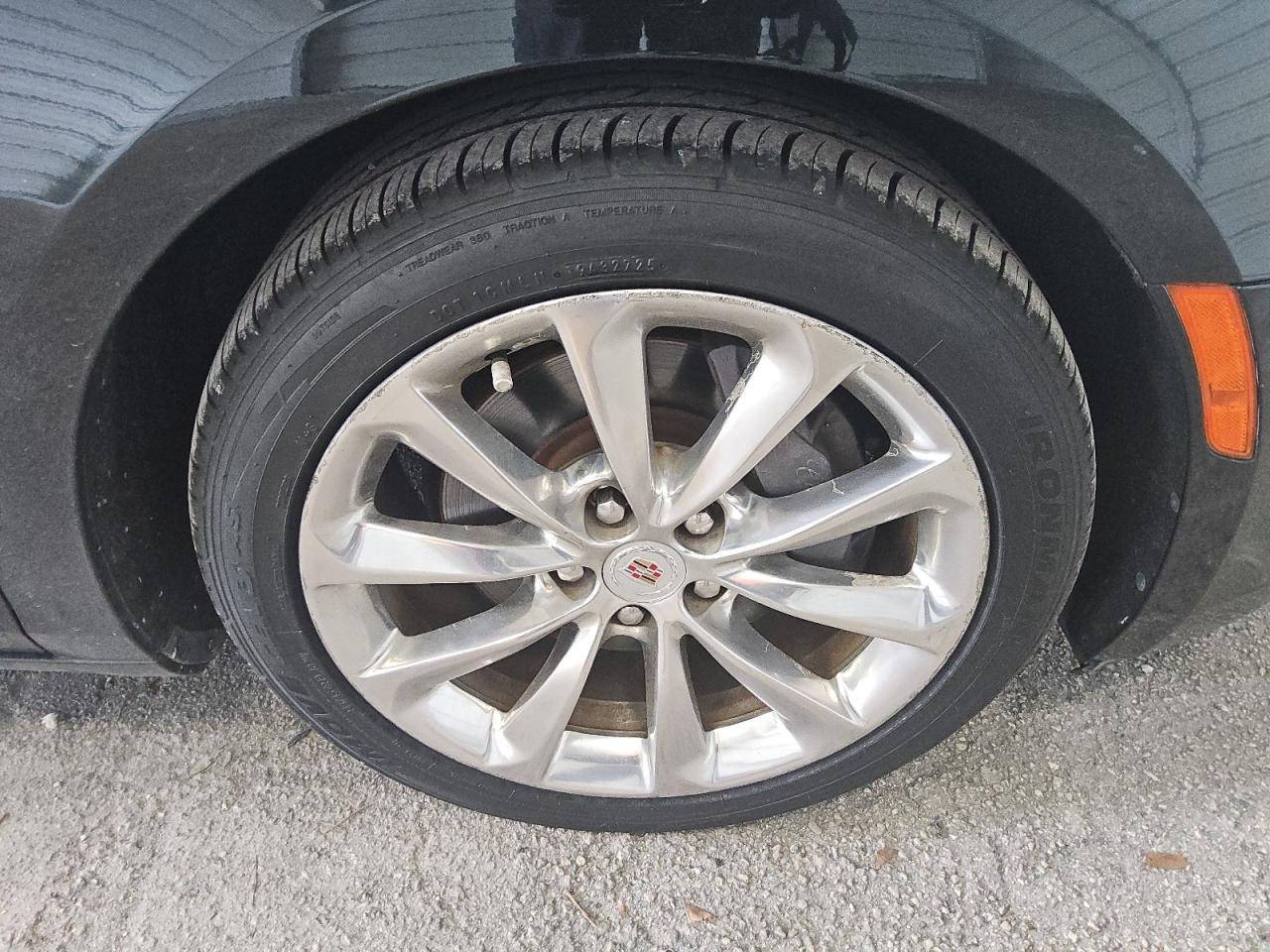 2014 Cadillac Xts Luxury Collection Black vin: 2G61M5S34E9219959 Damage: Right Front Wheel, Curb Rash, > 12 Inches