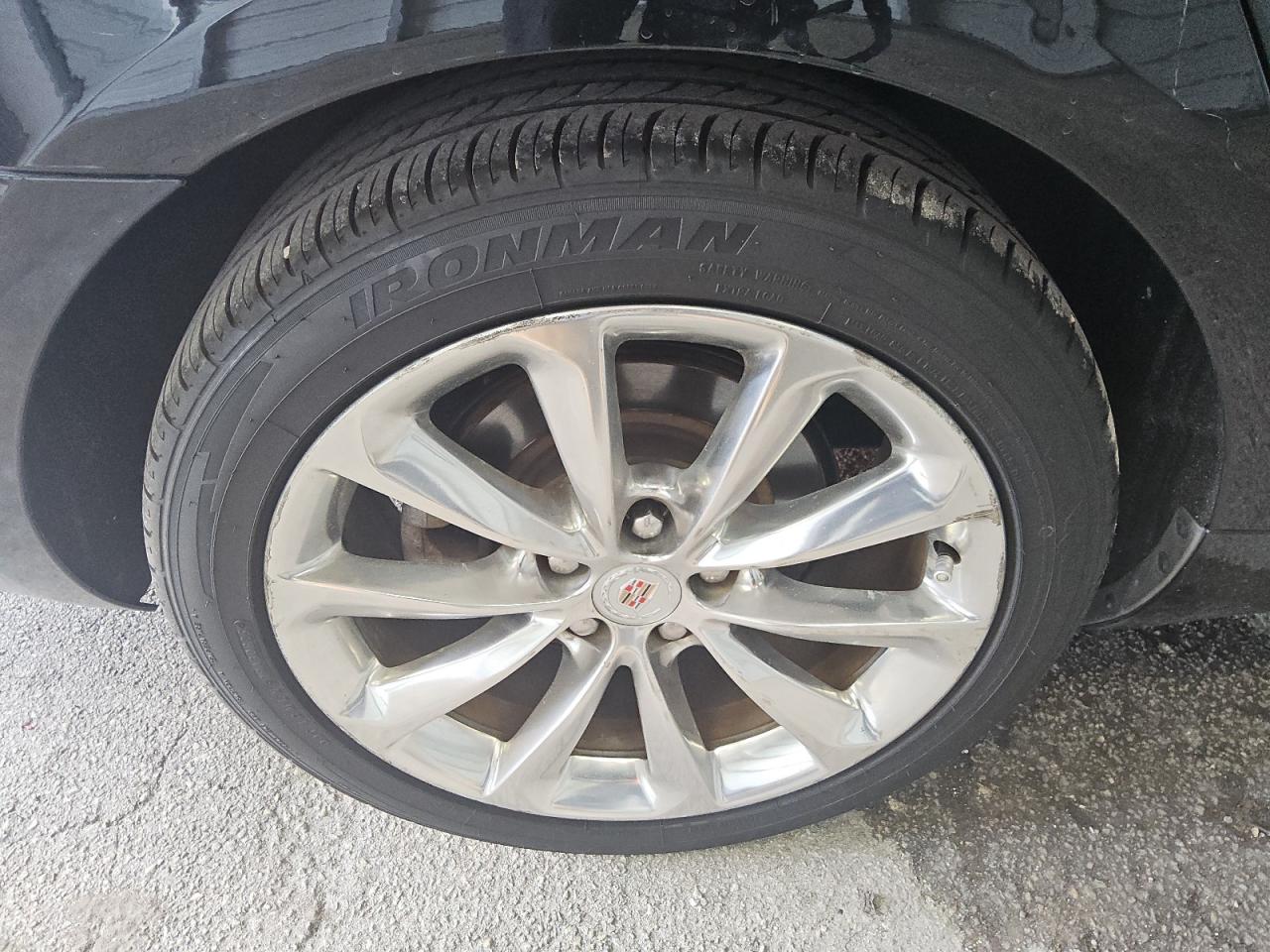 2014 Cadillac Xts Luxury Collection Black vin: 2G61M5S34E9219959 Damage: Right Rear Wheel, Curb Rash, > 12 Inches