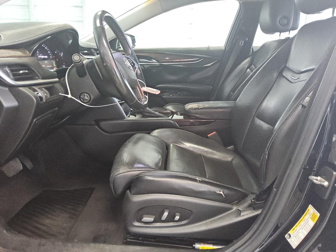 2014 Cadillac Xts Luxury Collection Black vin: 2G61M5S34E9219959 Damage: Left Front Seat Cushion, Torn, 4 To 5 Inches