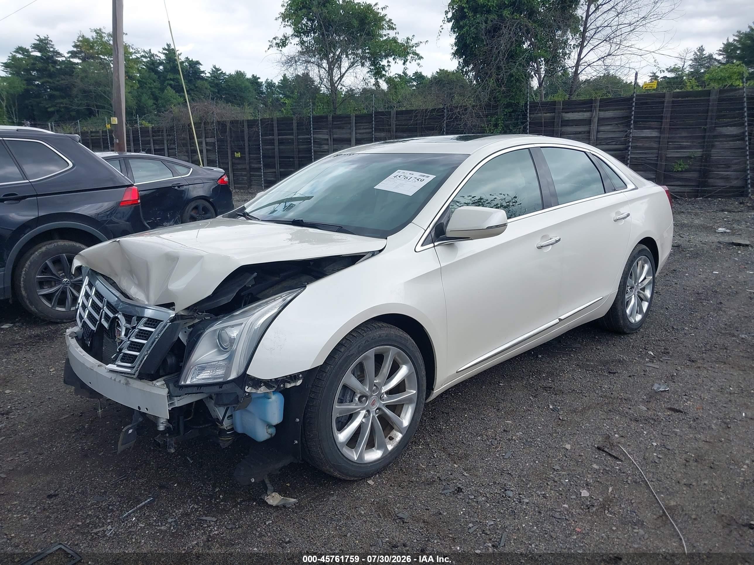 2014 Cadillac Xts Luxury White vin: 2G61M5S35E9130367