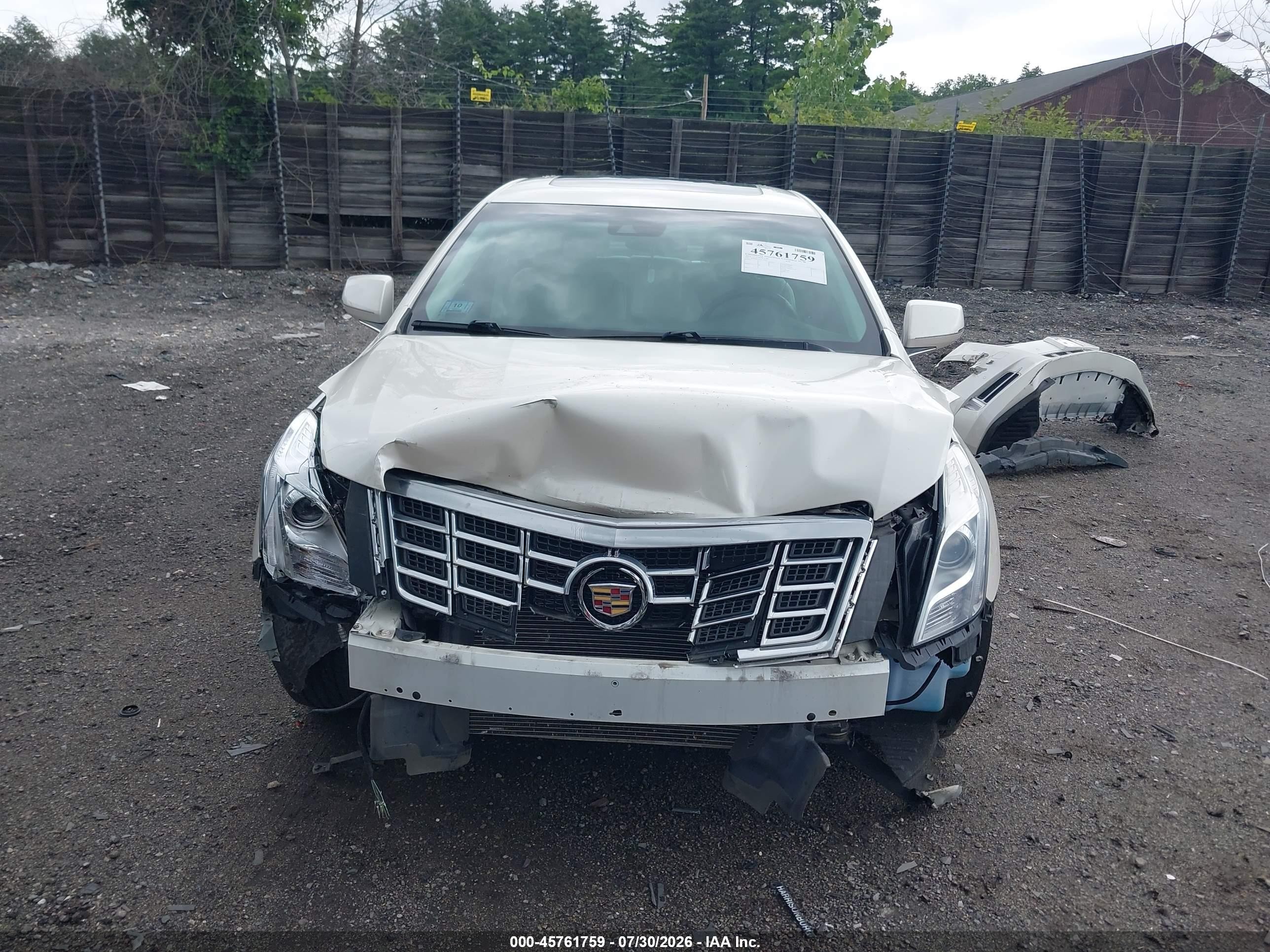 2014 Cadillac Xts Luxury White vin: 2G61M5S35E9130367