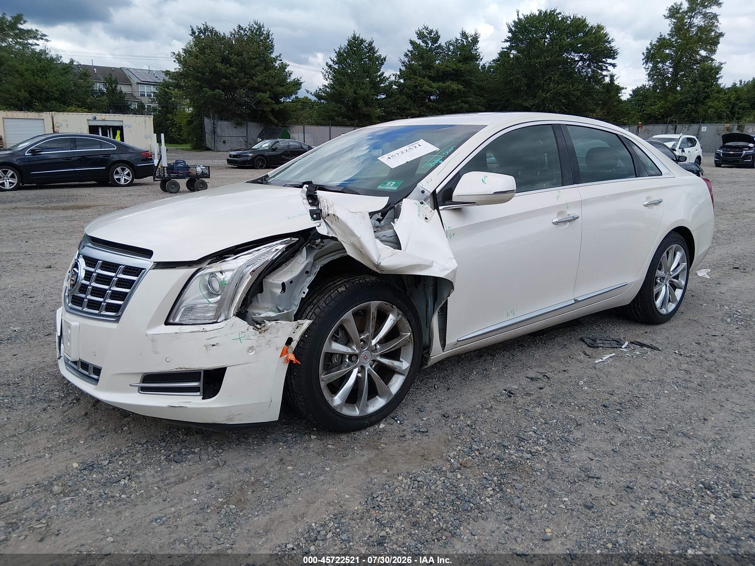 2014 Cadillac Xts Luxury White vin: 2G61M5S35E9193999