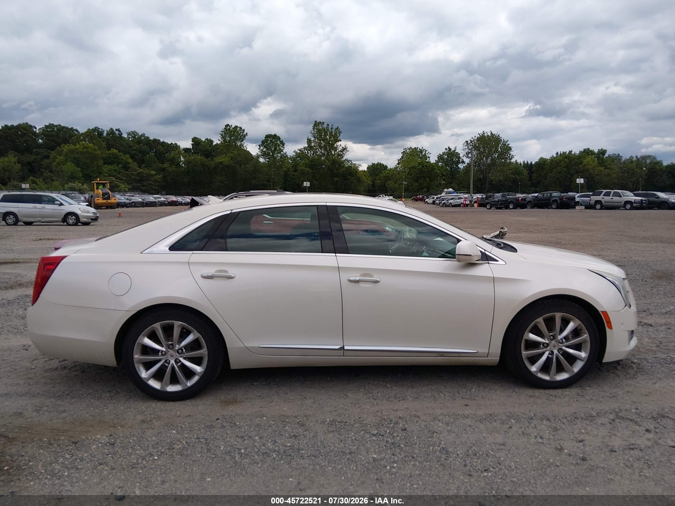 2014 Cadillac Xts Luxury White vin: 2G61M5S35E9193999
