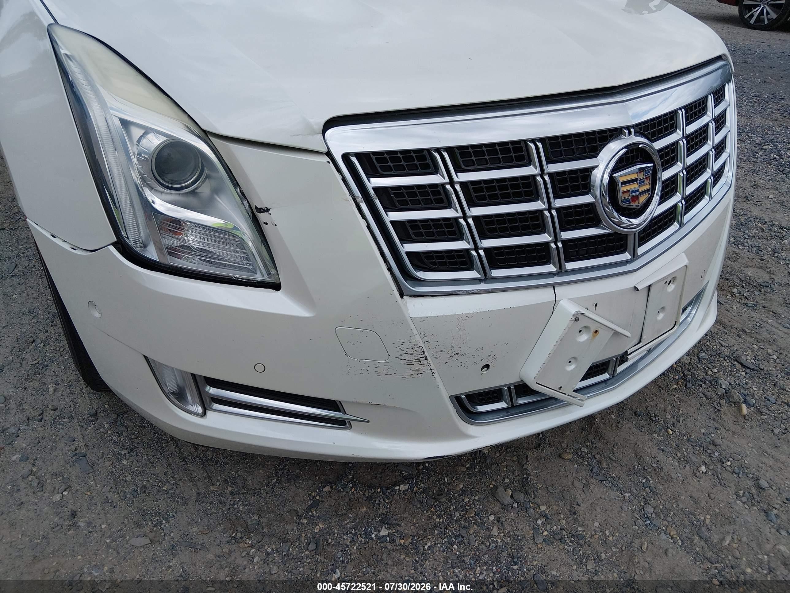 2014 Cadillac Xts Luxury White vin: 2G61M5S35E9193999