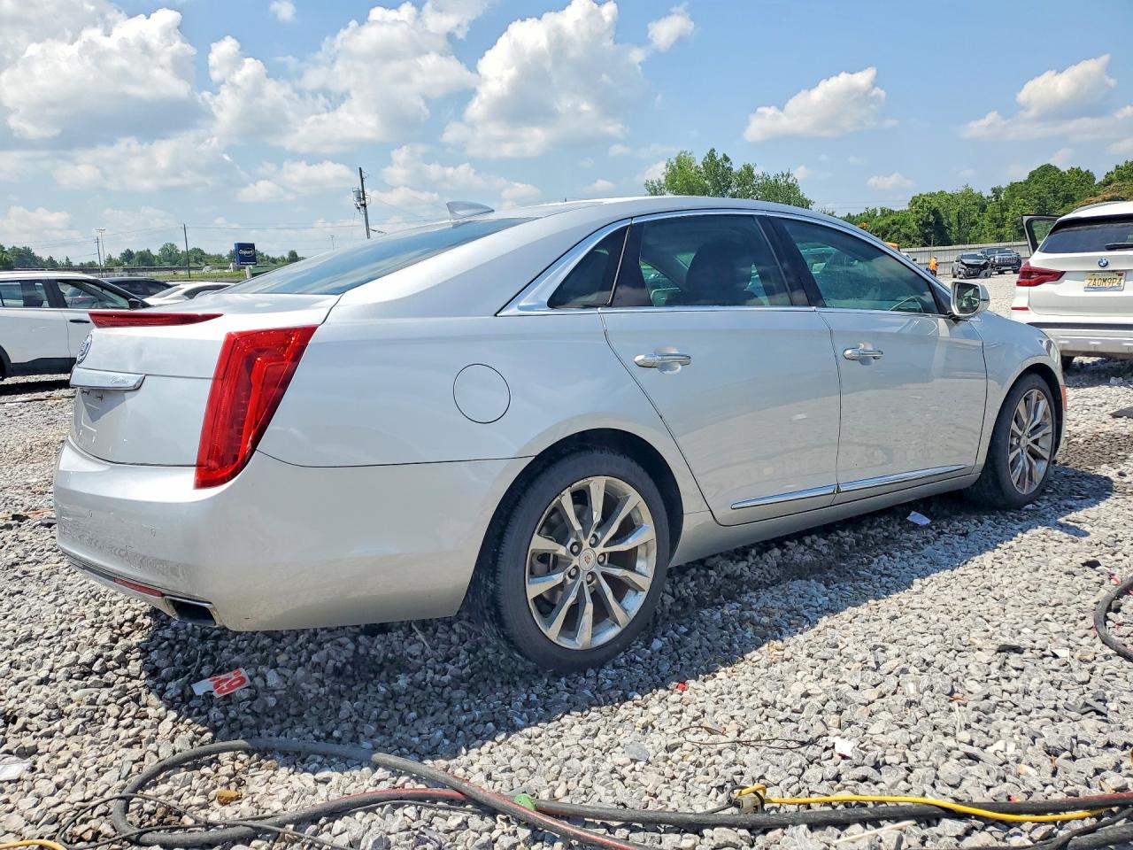 2015 Cadillac Xts Luxury Collection Silver vin: 2G61M5S35F9118950