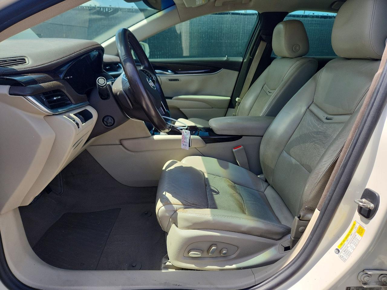 2015 Cadillac Xts Luxury Collection Cream vin: 2G61M5S35F9199285