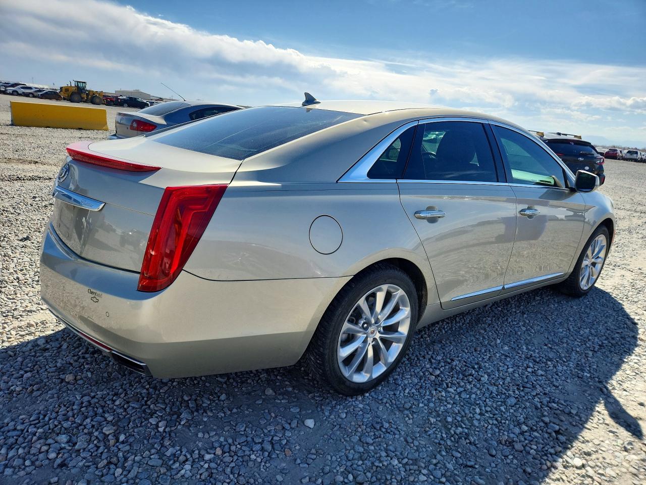 2014 Cadillac Xts Luxury Collection Beige vin: 2G61M5S36E9159327