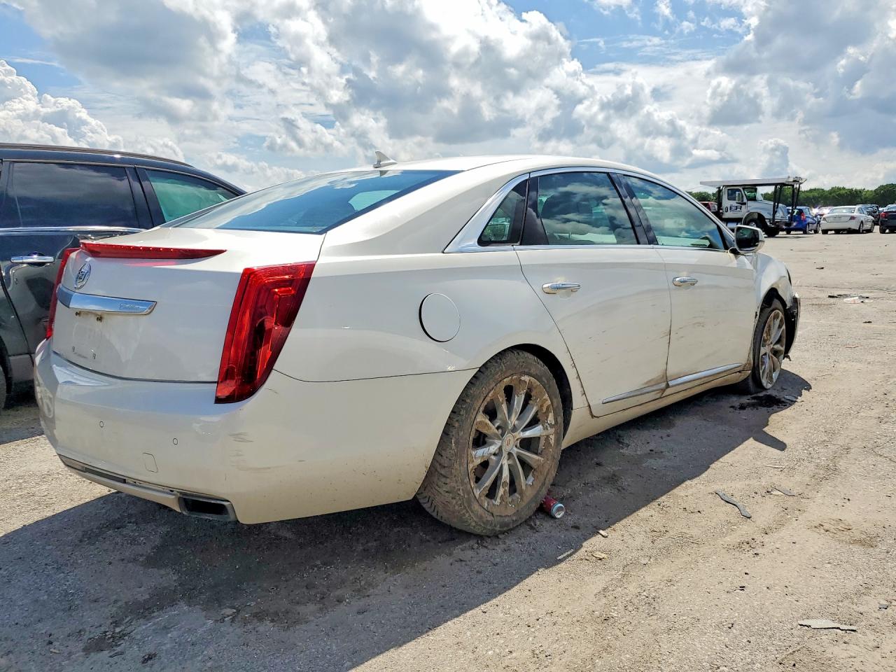 2014 Cadillac Xts Luxury Collection White vin: 2G61M5S37E9135330