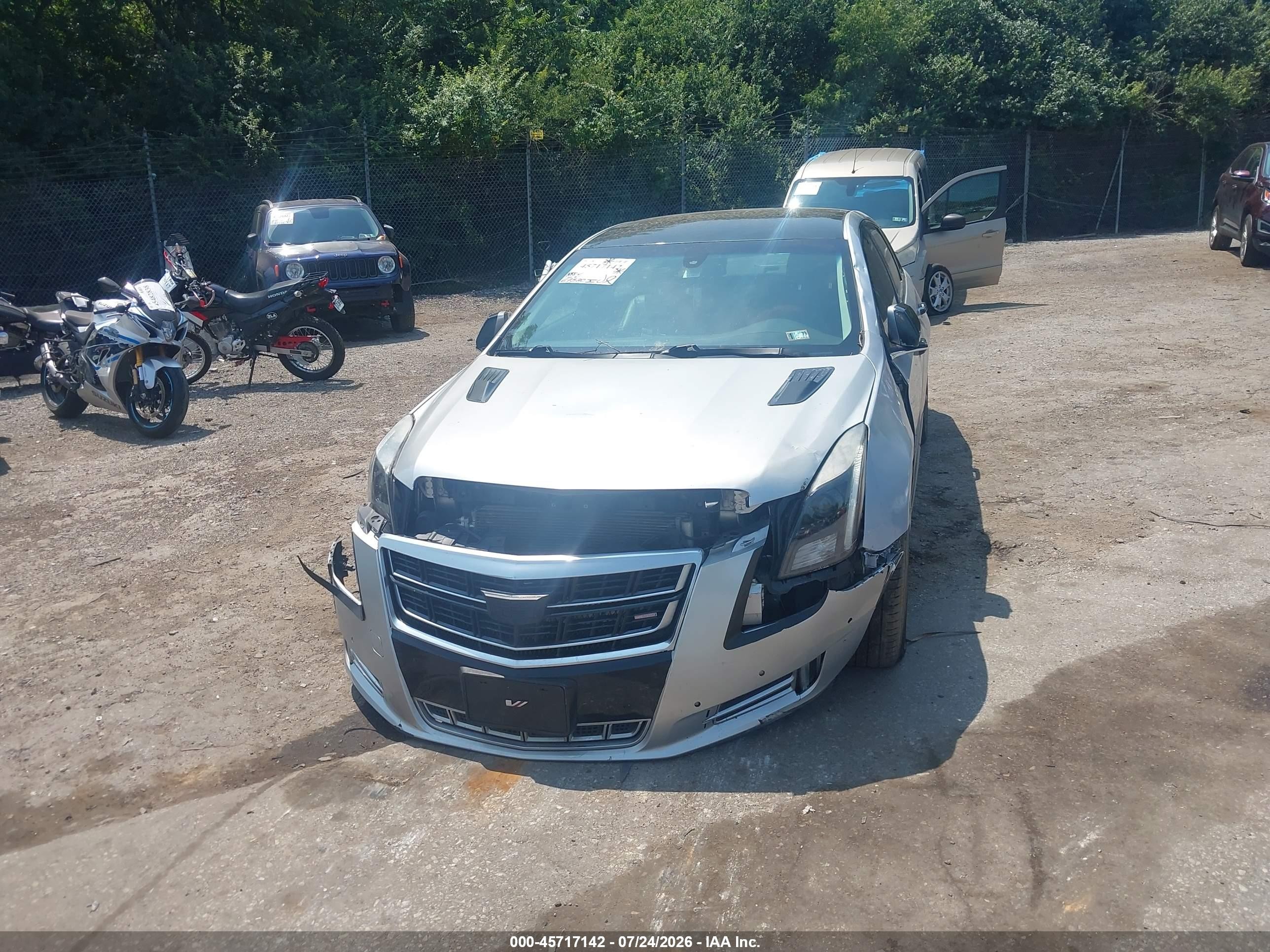 2014 Cadillac Xts Luxury Silver vin: 2G61M5S37E9210897