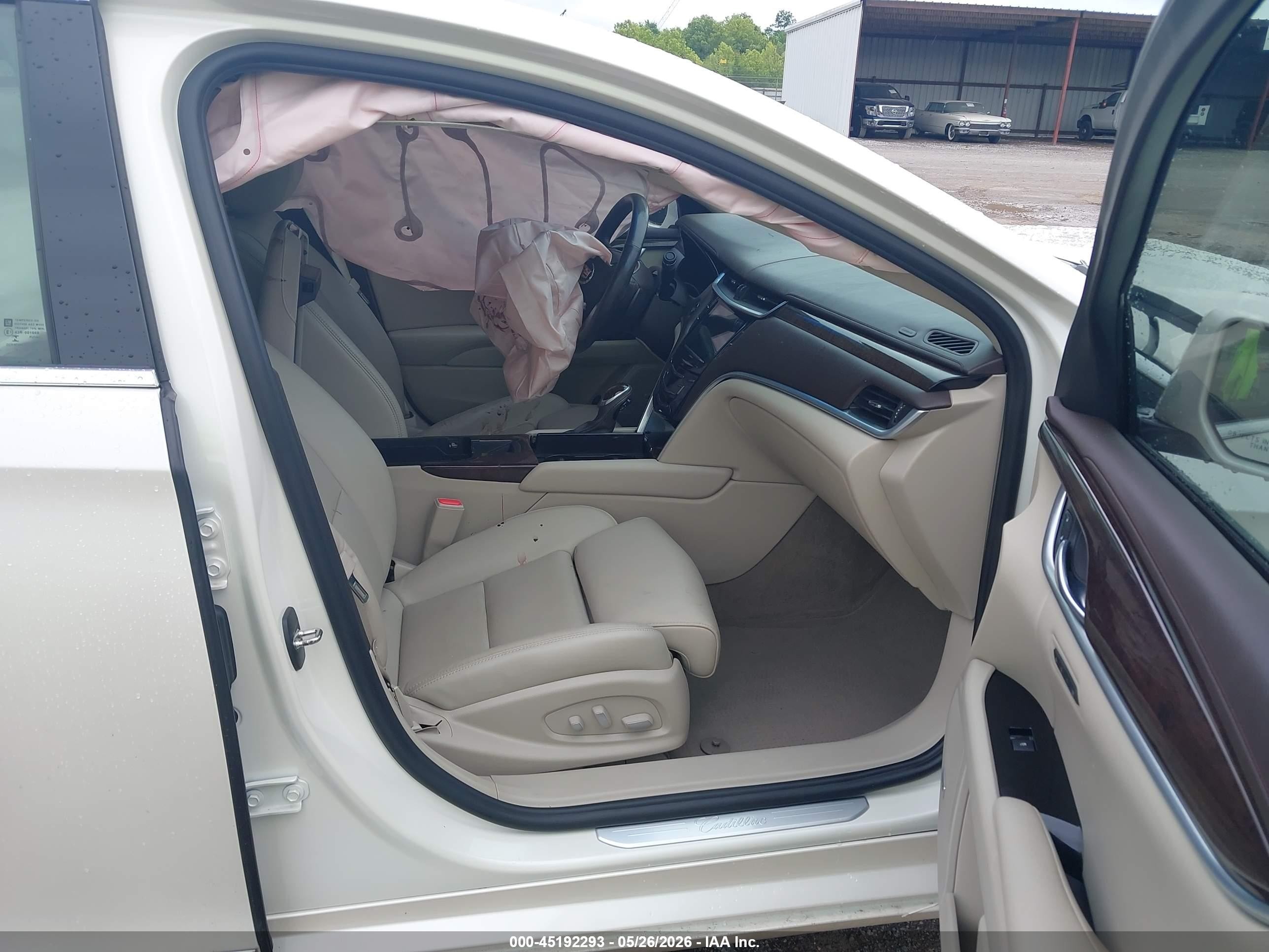 2014 Cadillac Xts Luxury White vin: 2G61M5S37E9317982