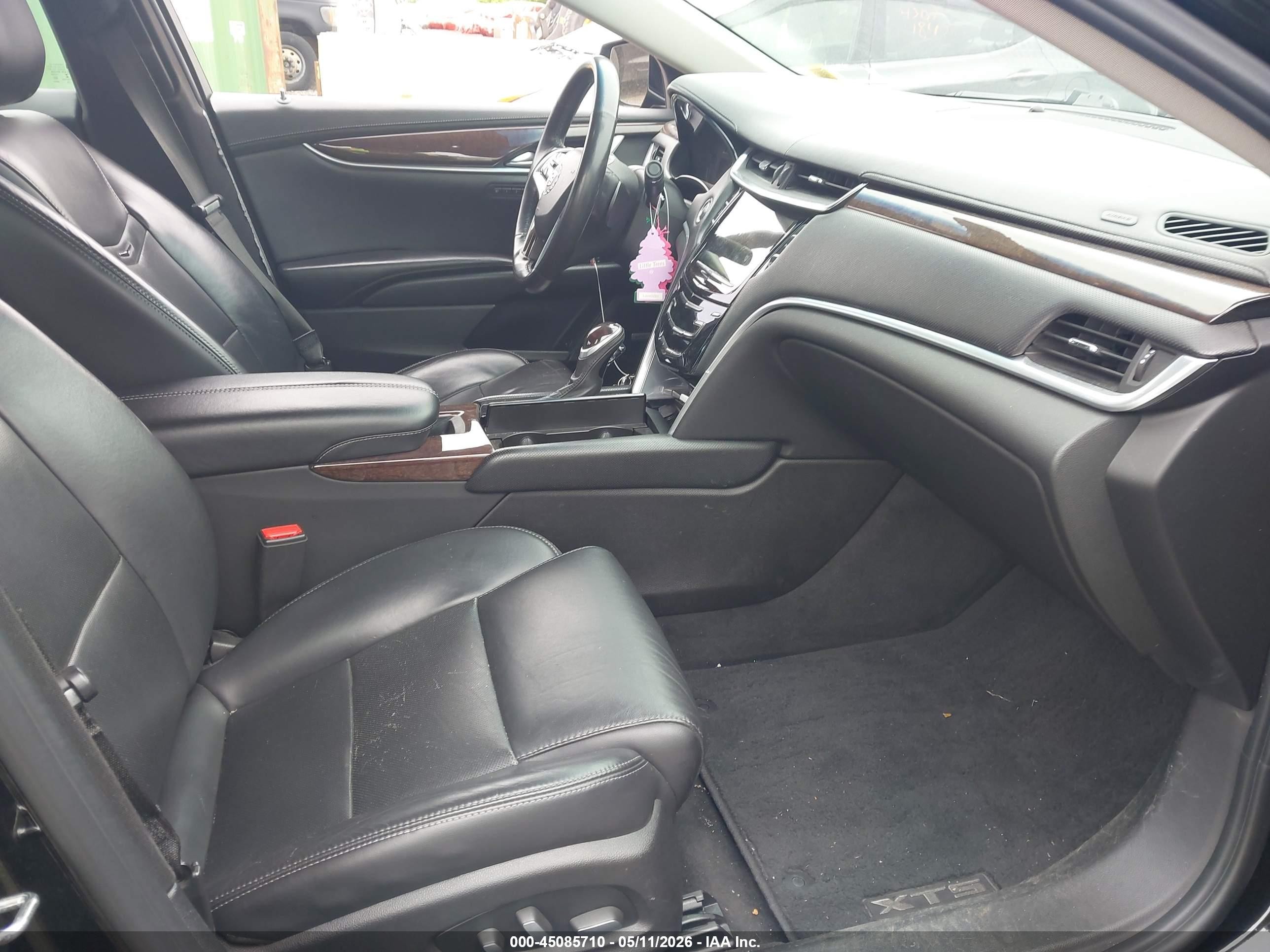 2015 Cadillac Xts Luxury Black vin: 2G61M5S37F9113104