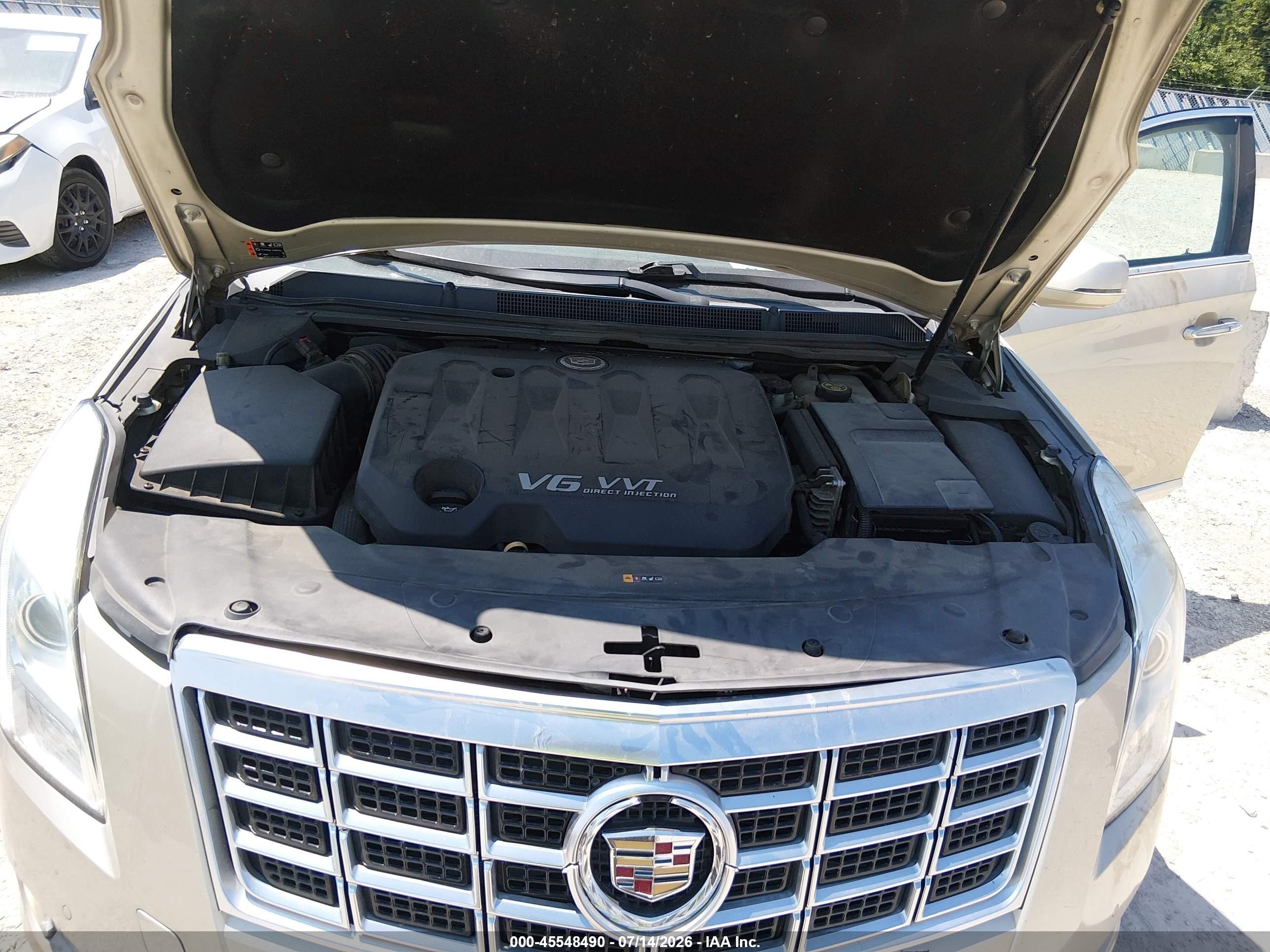 2015 Cadillac Xts Luxury Золотой vin: 2G61M5S37F9222338