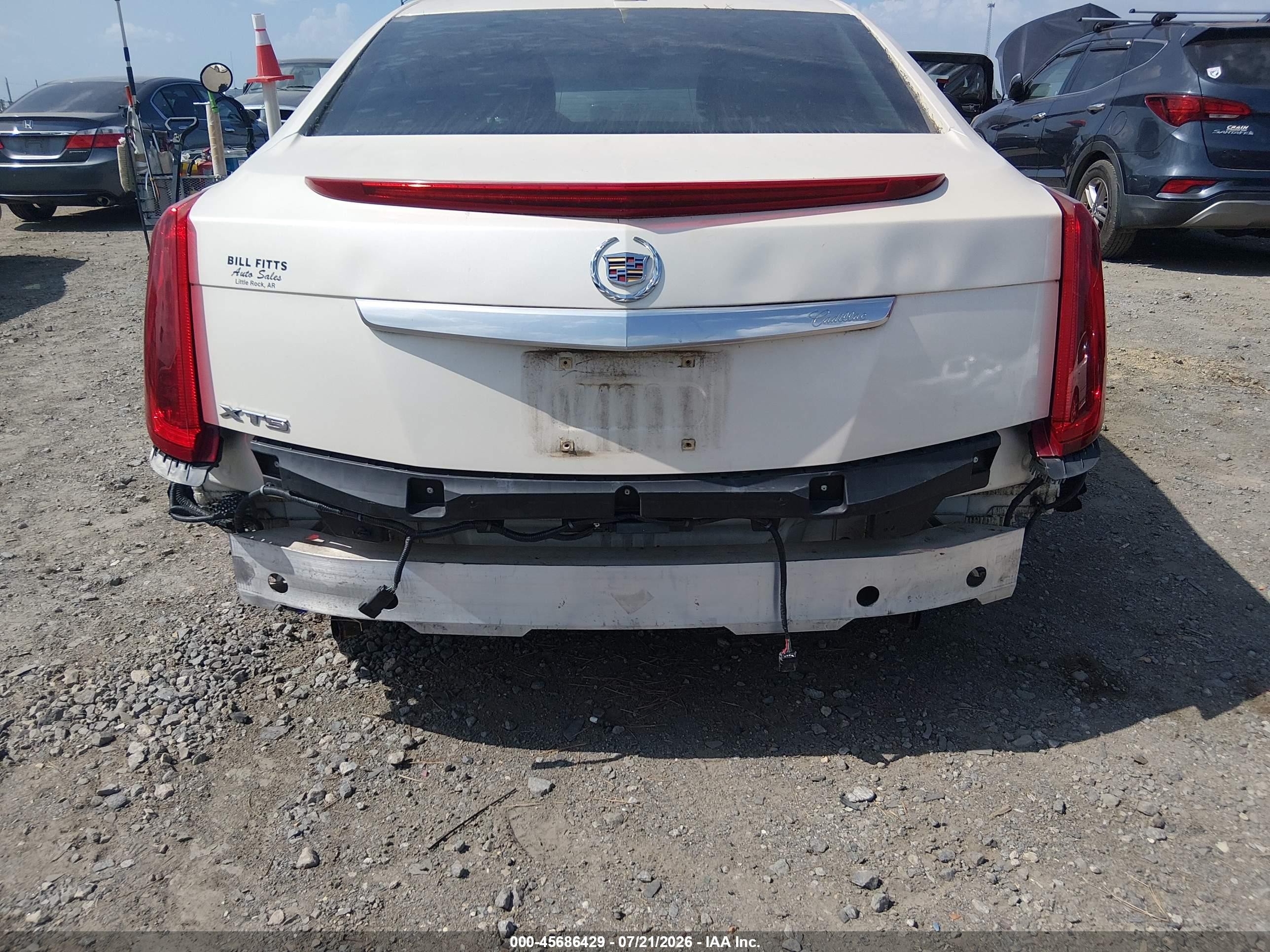 2014 Cadillac Xts Luxury White vin: 2G61M5S38E9277024